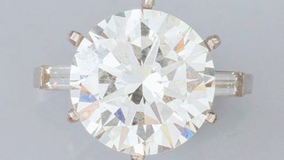 Éternel succès d'un diamant de 6,90 ct