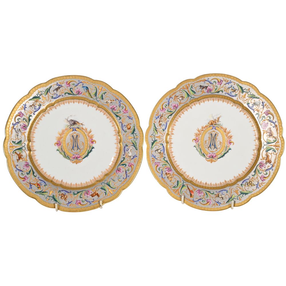 SEVRES. Pretty pair of porcelain plates wi... | Plates and Dishes: bids
