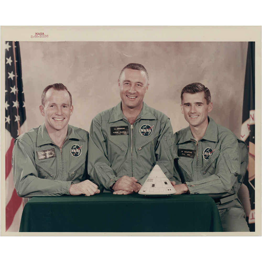 Apollo 1 Original 'Type 1' Red-Numbered Photogra... | Photographs: bids