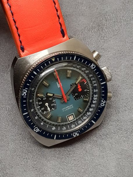 Null LIP vers 1970

Montre acier, bracelet cuir, fonction chronographe avec comp&hellip;