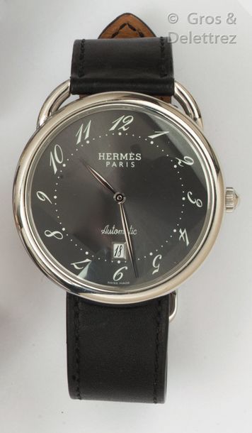 HERMES " Grande Arceau " - Beautiful and large steel bracelet watch. Round housi&hellip;