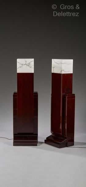 Paul FRANKL (1887-1958) attribué à Pair of modernist sequoia wood lighting colum&hellip;