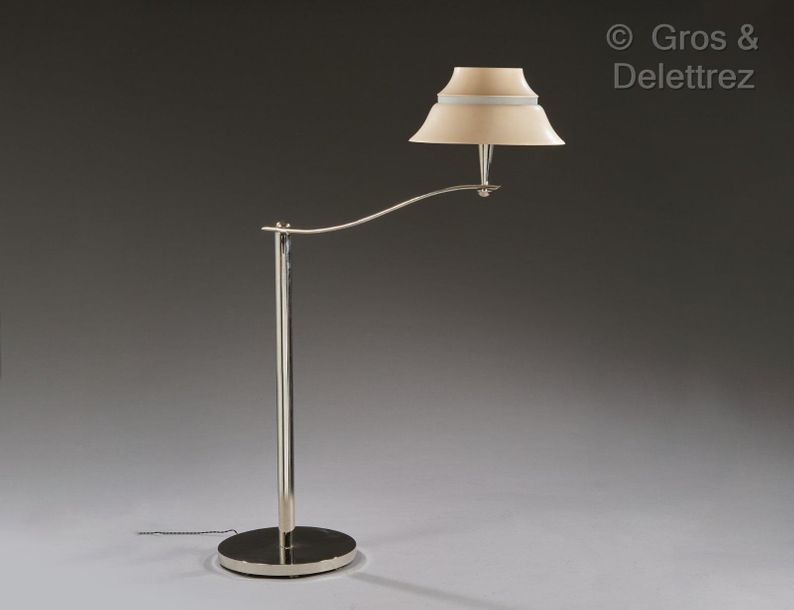 Jean Perzel (1892-1986) Reading lamp in nickel-plated metal with a cylindrical b&hellip;