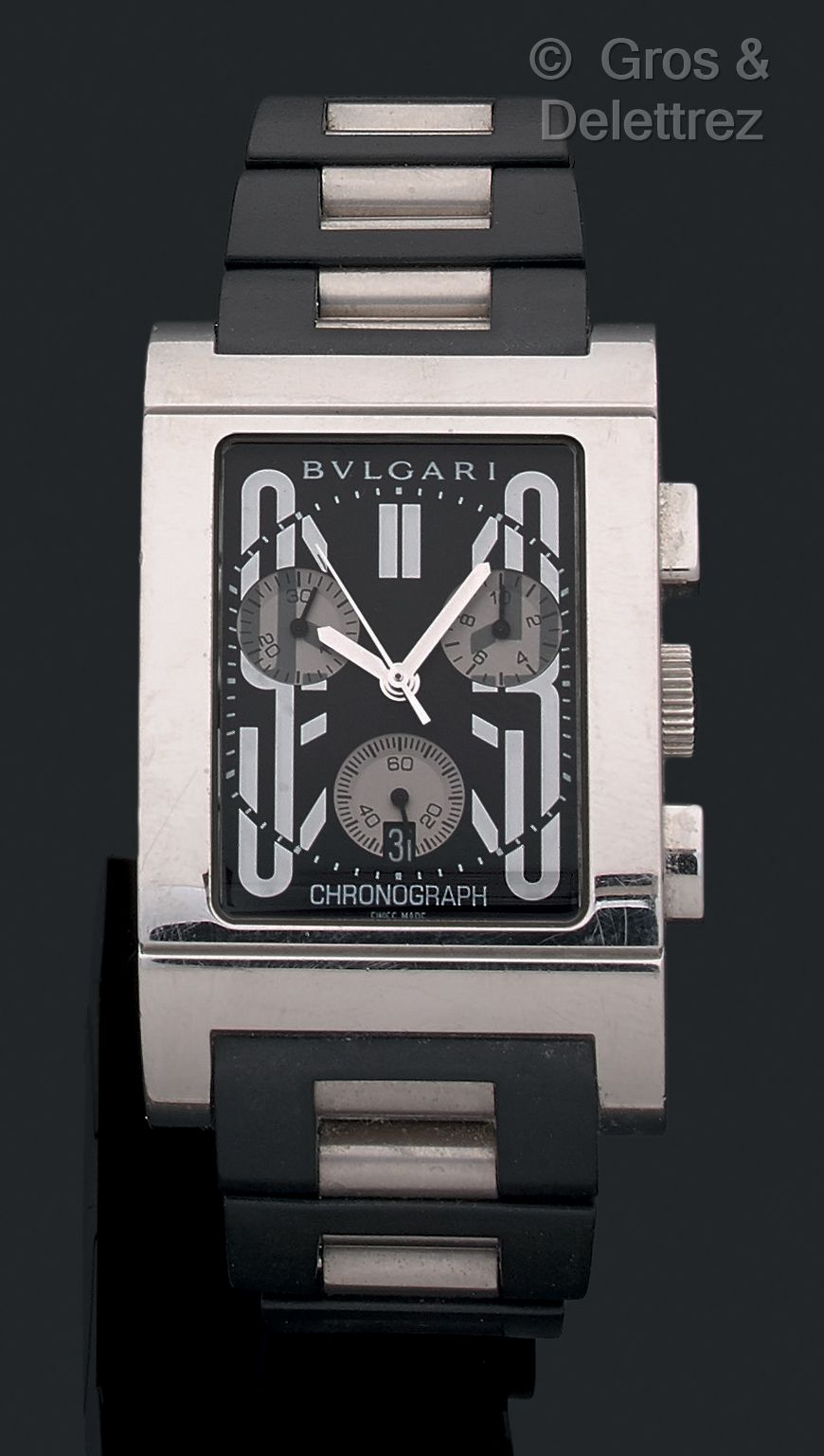 BULGARI Chronograph Rettangolo.约在2000年。编号21436。A13050.1

男士石英计时码表的精钢表款。烟灰色表盘，夜光指&hellip;