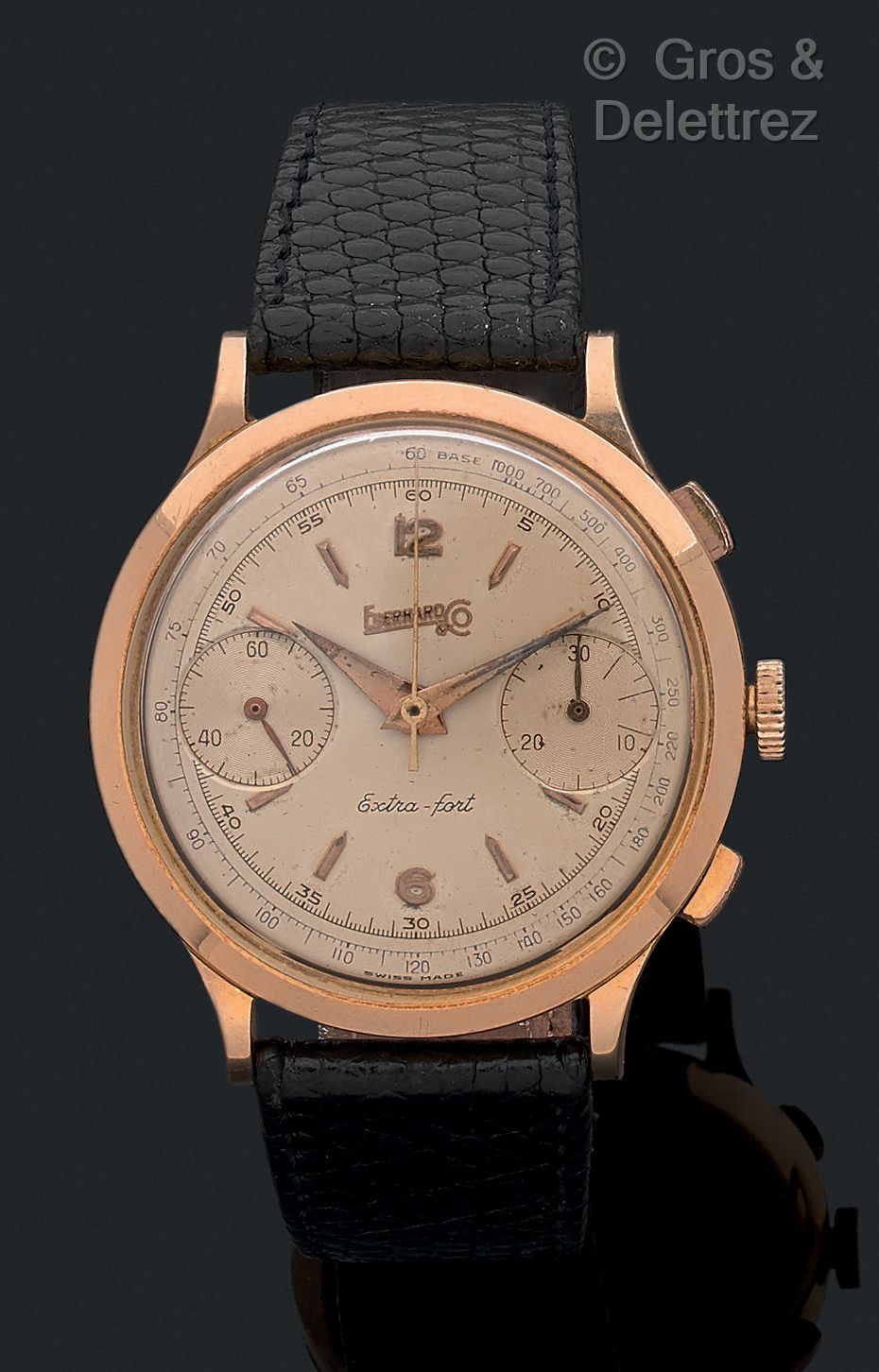 EBERHARD Extra strong. Circa 1950 

18K pink gold 2-counter chronograph. Silvere&hellip;