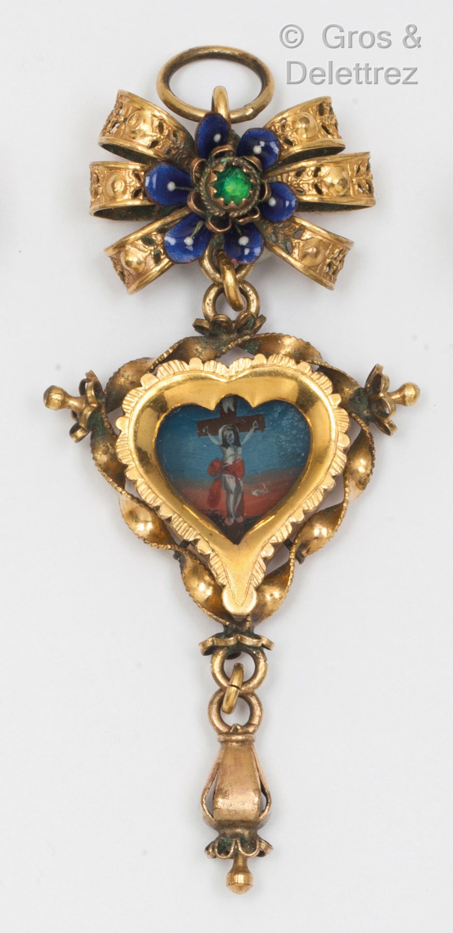 Null Pendant "Reliquary" with three bodies in vermeil, underlined by miniature a&hellip;
