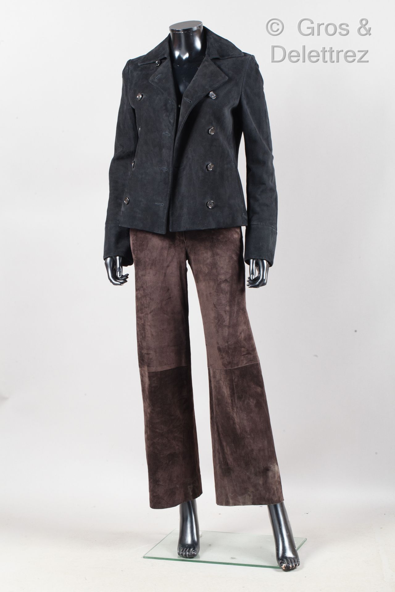 Jil SANDER Set composed of a black lambskin velvet jacket, small collar, double &hellip;