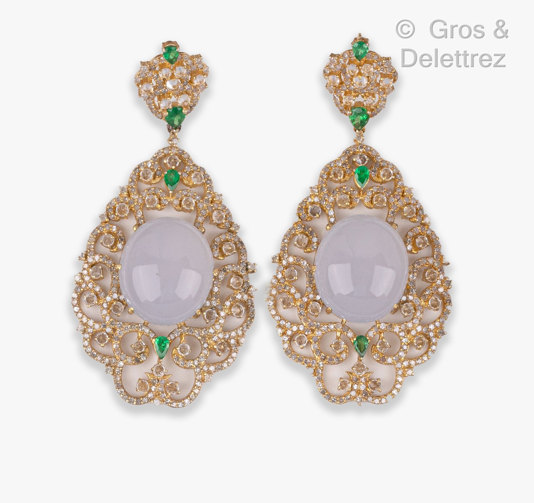 Null A pair of vermeil earrings with two articulated bodies, composed of a lace &hellip;