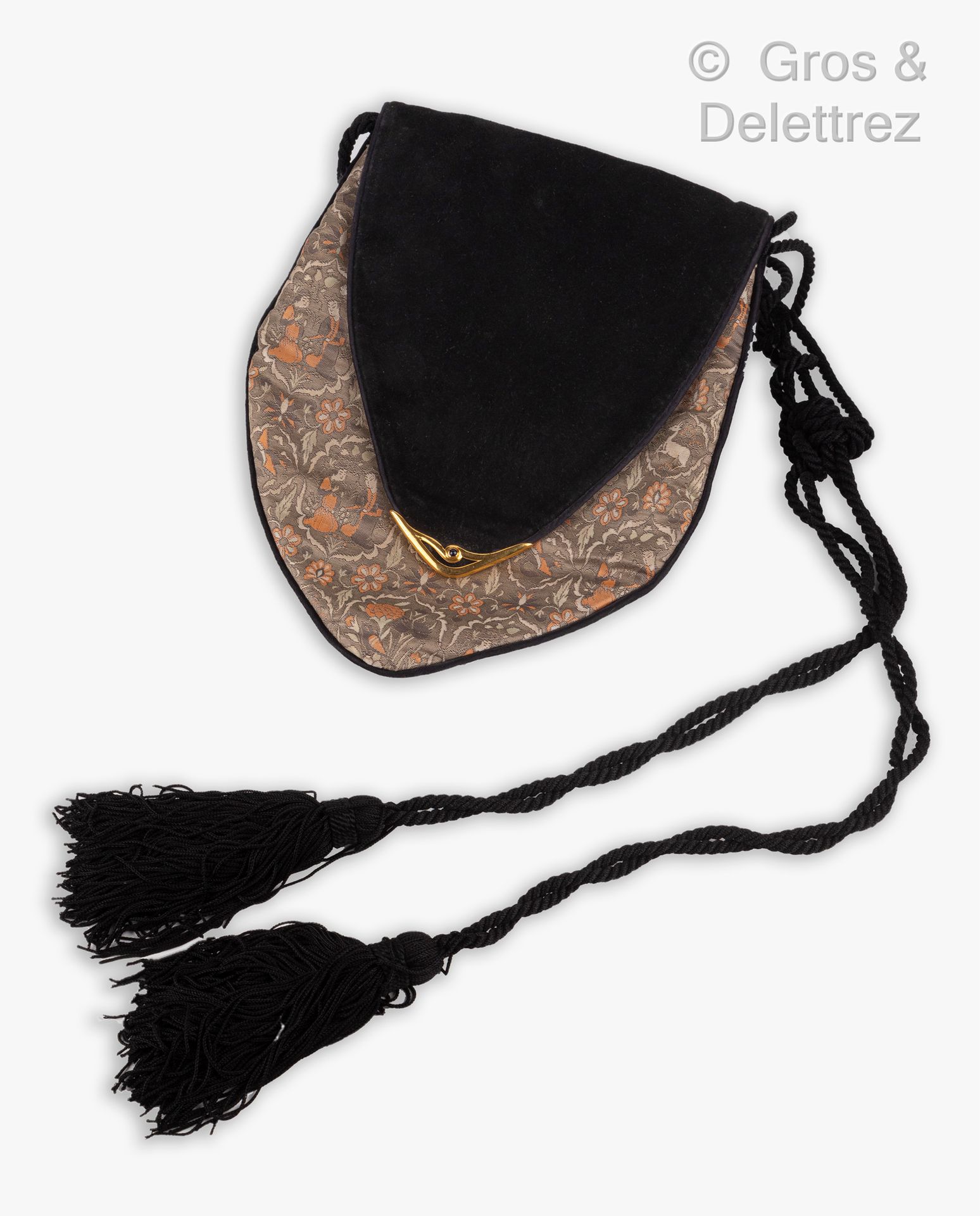 Null CARTIER - Evening bag in suede and damask fabric with orientalist print. Th&hellip;