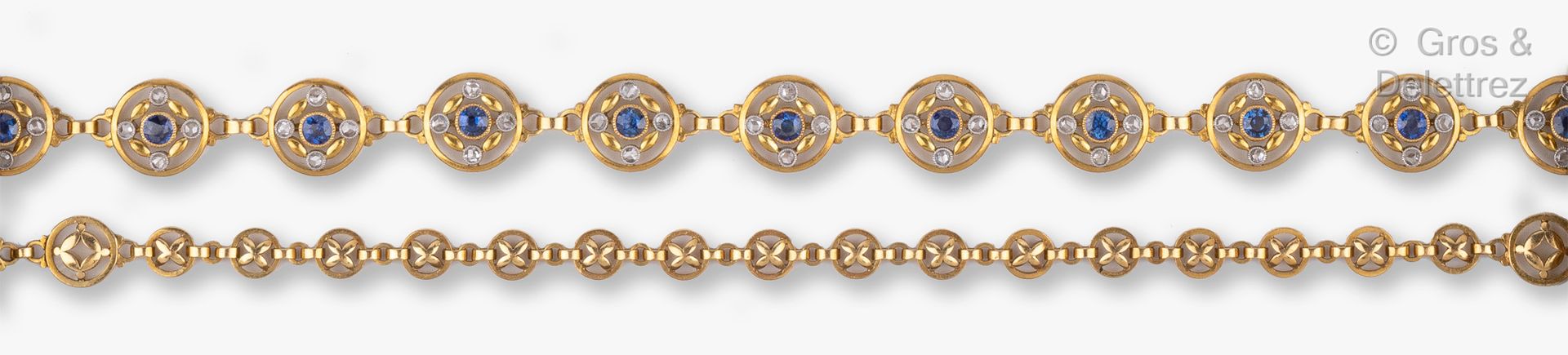 Null 黄金 "choker "项链，圆形链节上镶有蓝色宝石，边缘有玫瑰式切割钻石。它可以转化为两个手镯。长度：37厘米。毛重：22.9克。