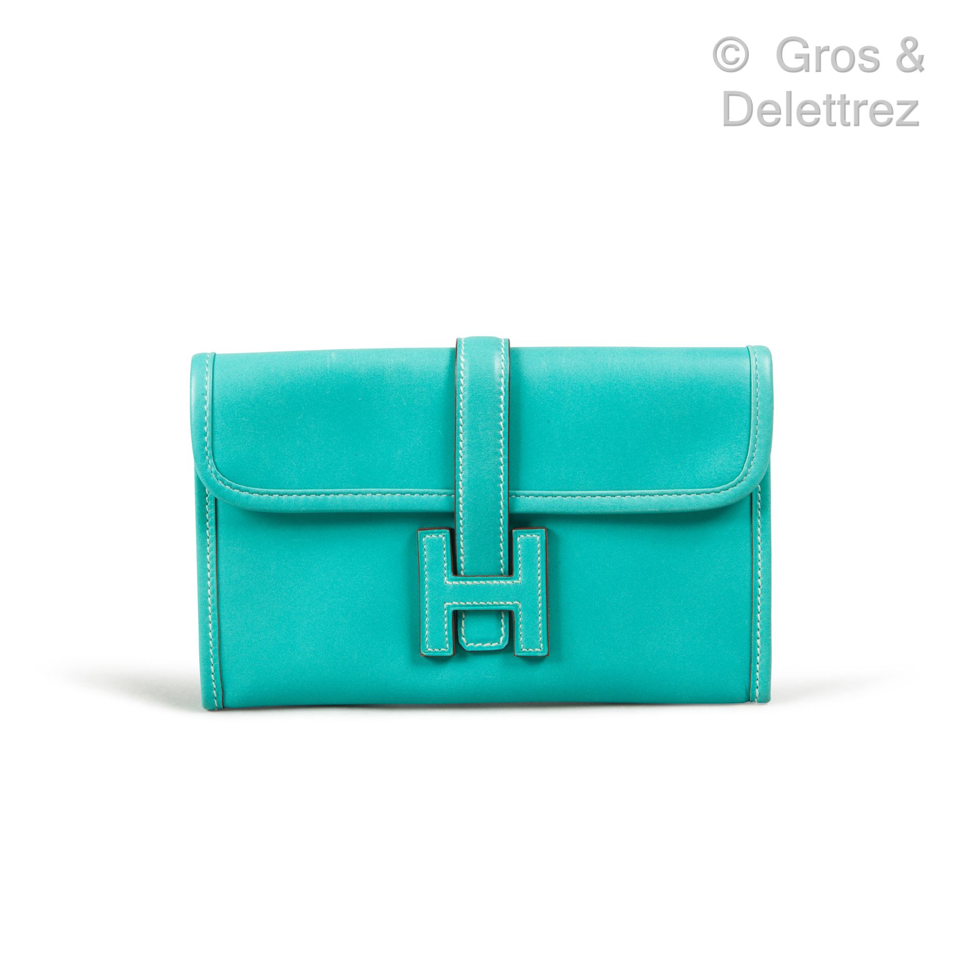 HERMÈS Paris made in France Year 2008

Jige" clutch bag, 20 cm in swift aqua cal&hellip;