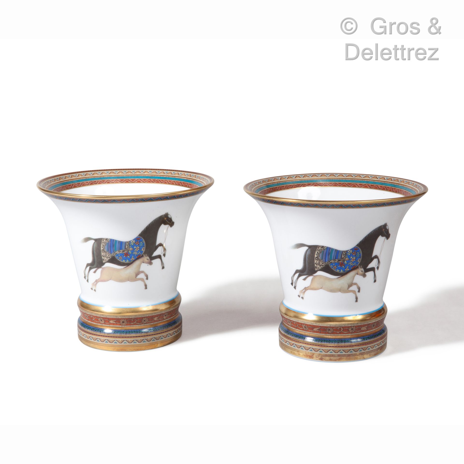 HERMÈS Paris made in France Pair of porcelain vases " Cheval d'Orient " PM. Heig&hellip;
