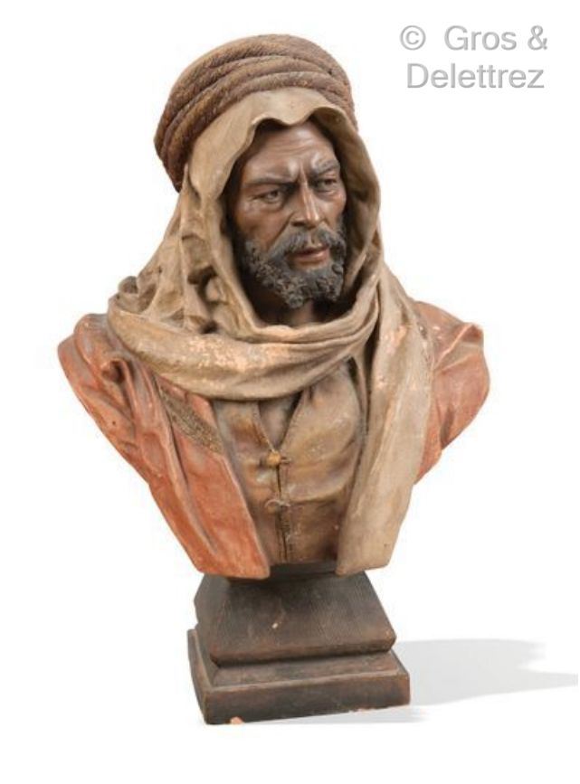 Null Joseph LE GULUCHE (1849-1915)

Portrait d’un Caïd arabe 

Buste en terre cu&hellip;