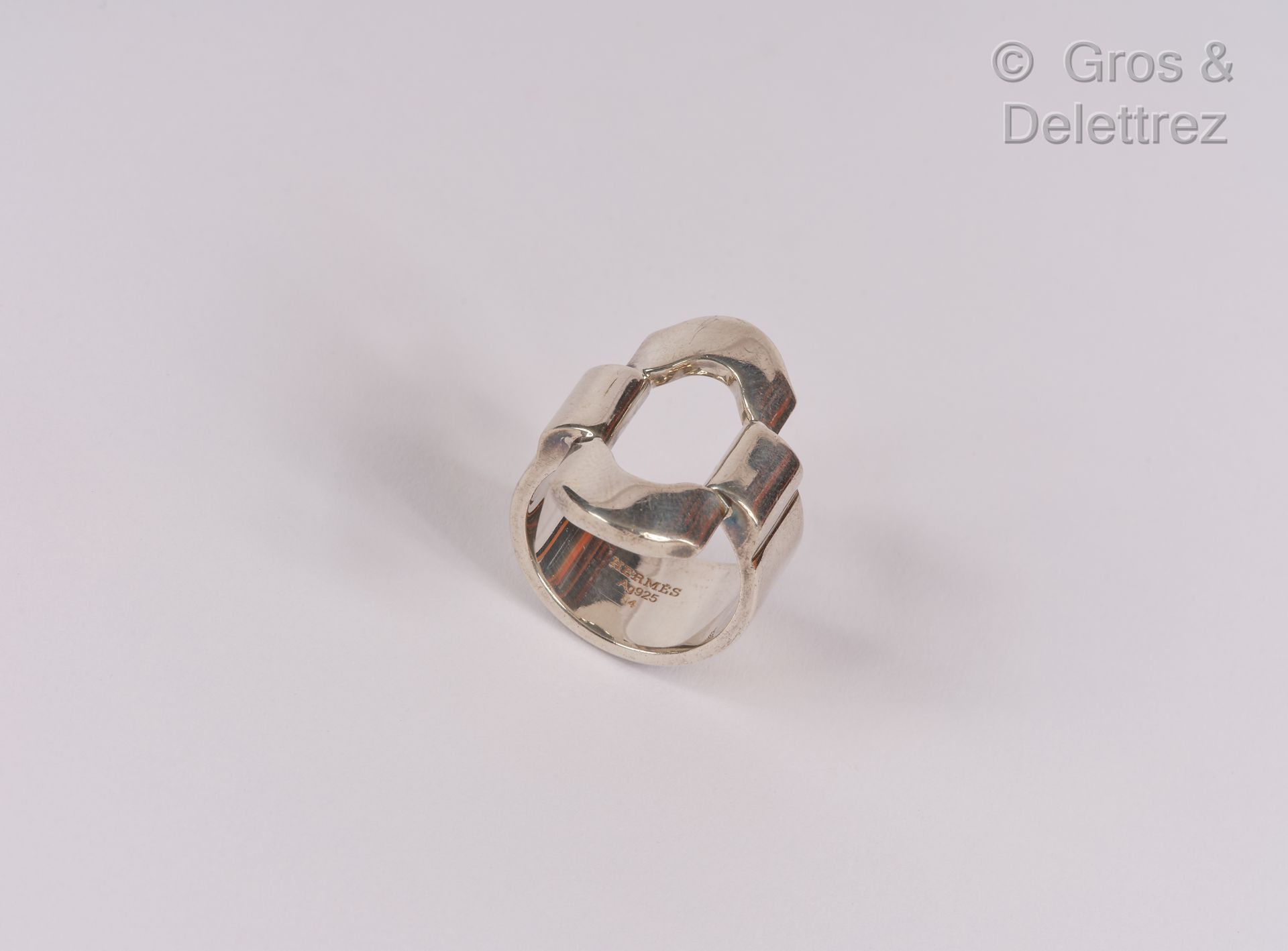 HERMES Paris Ring aus Silber 925 Tausendstel. Gewicht: 12,6 grs. T.54.