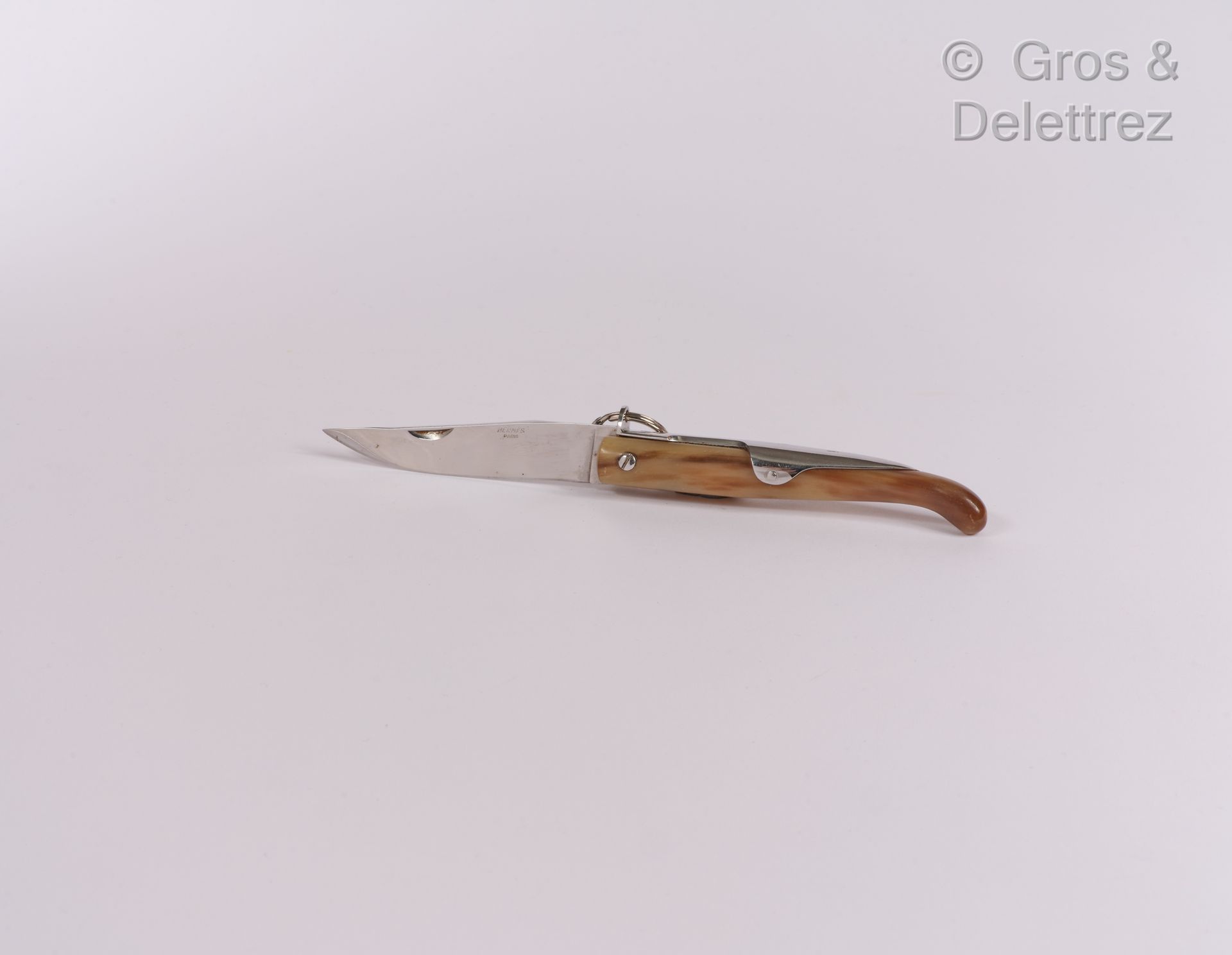 HERMES Paris Messer mit einziehbarer Klinge aus rostfreiem Stahl, Griff aus Horn&hellip;