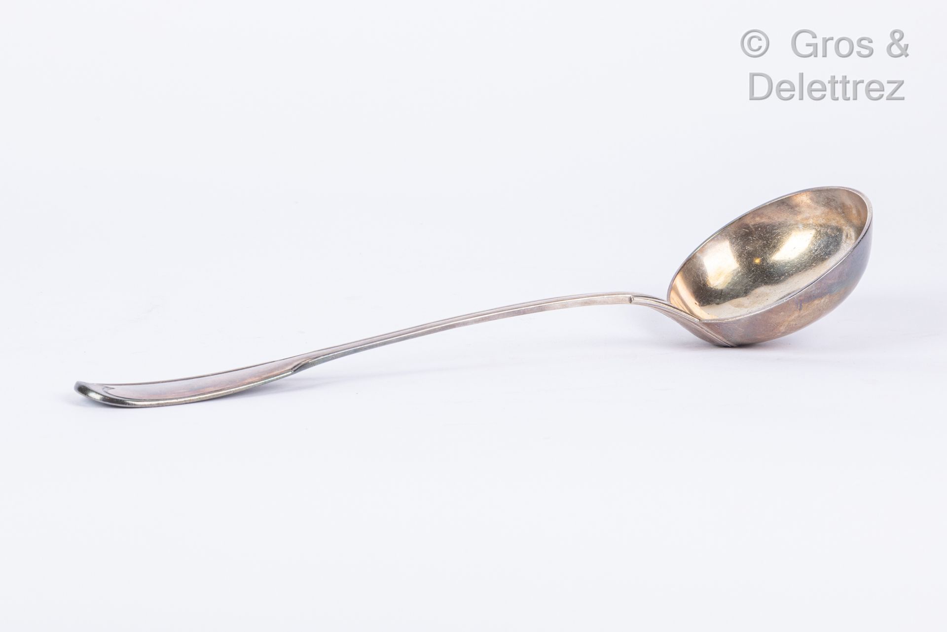 Null Silver ladle, filet model, numbered.

Minerva hallmark

L. : 34 cm

Weight &hellip;