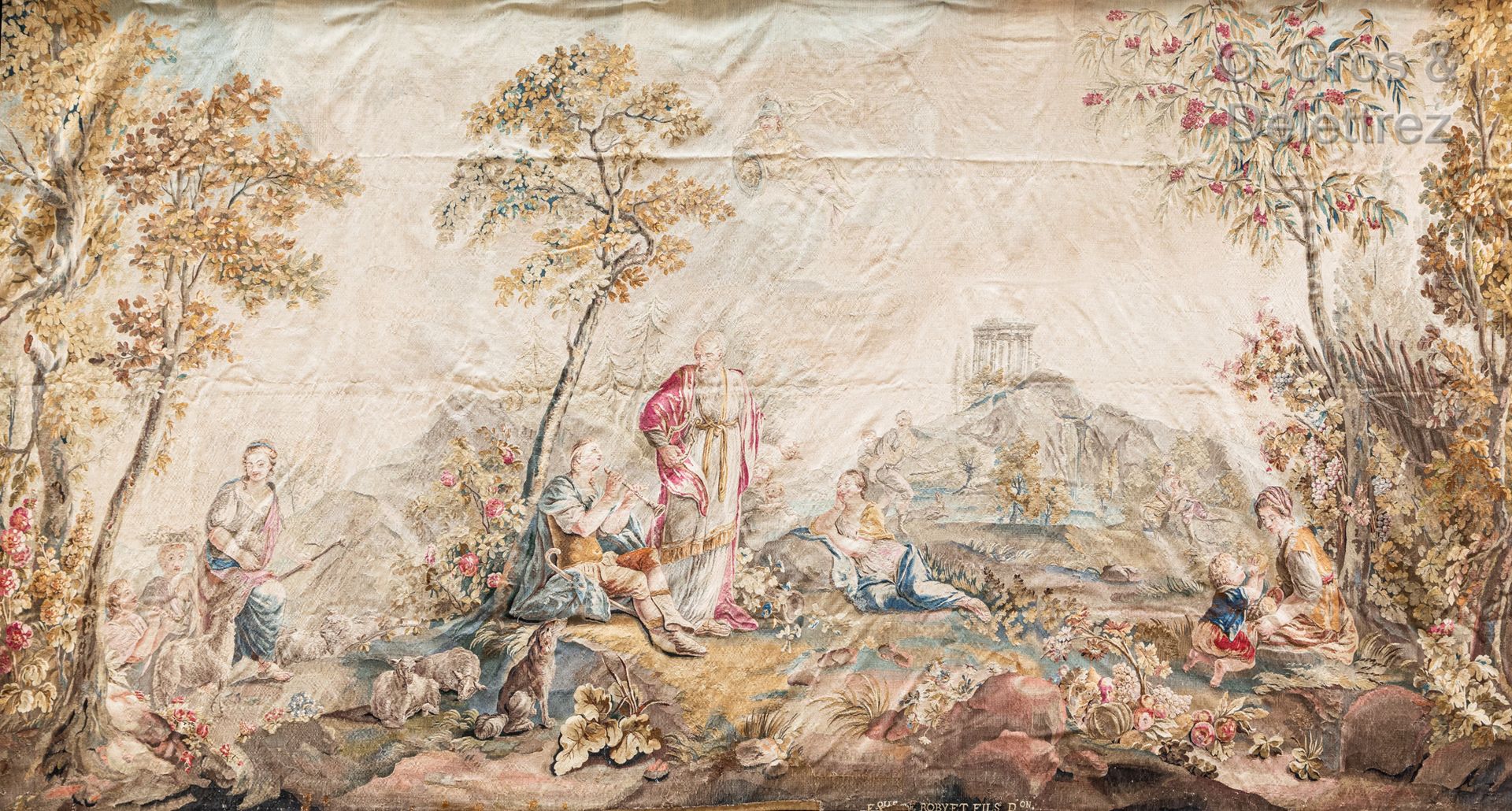 AUBUSSON 羊毛和丝绸的大型挂毯，来自《Daphnis et Chloé的爱情》的挂毯。

签名为 "F.QUE DE ROBY ET FILS D'ON&hellip;