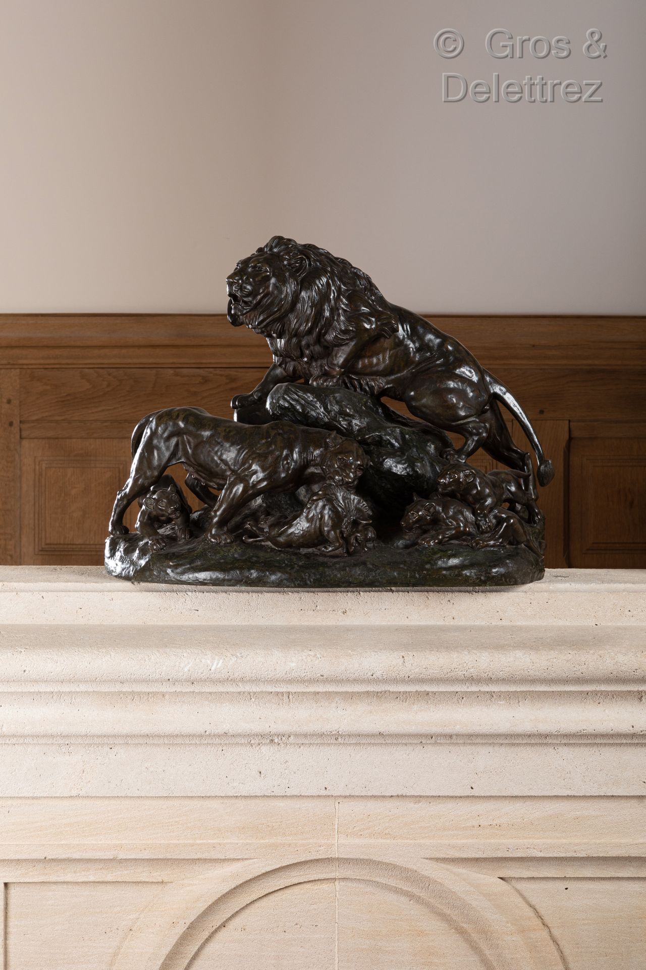 D’après Charles MASSON (1822-1894) 狮子的盛宴

青铜质地的证明，带有绿褐色的铜锈

高：46厘米 - 宽：60厘米