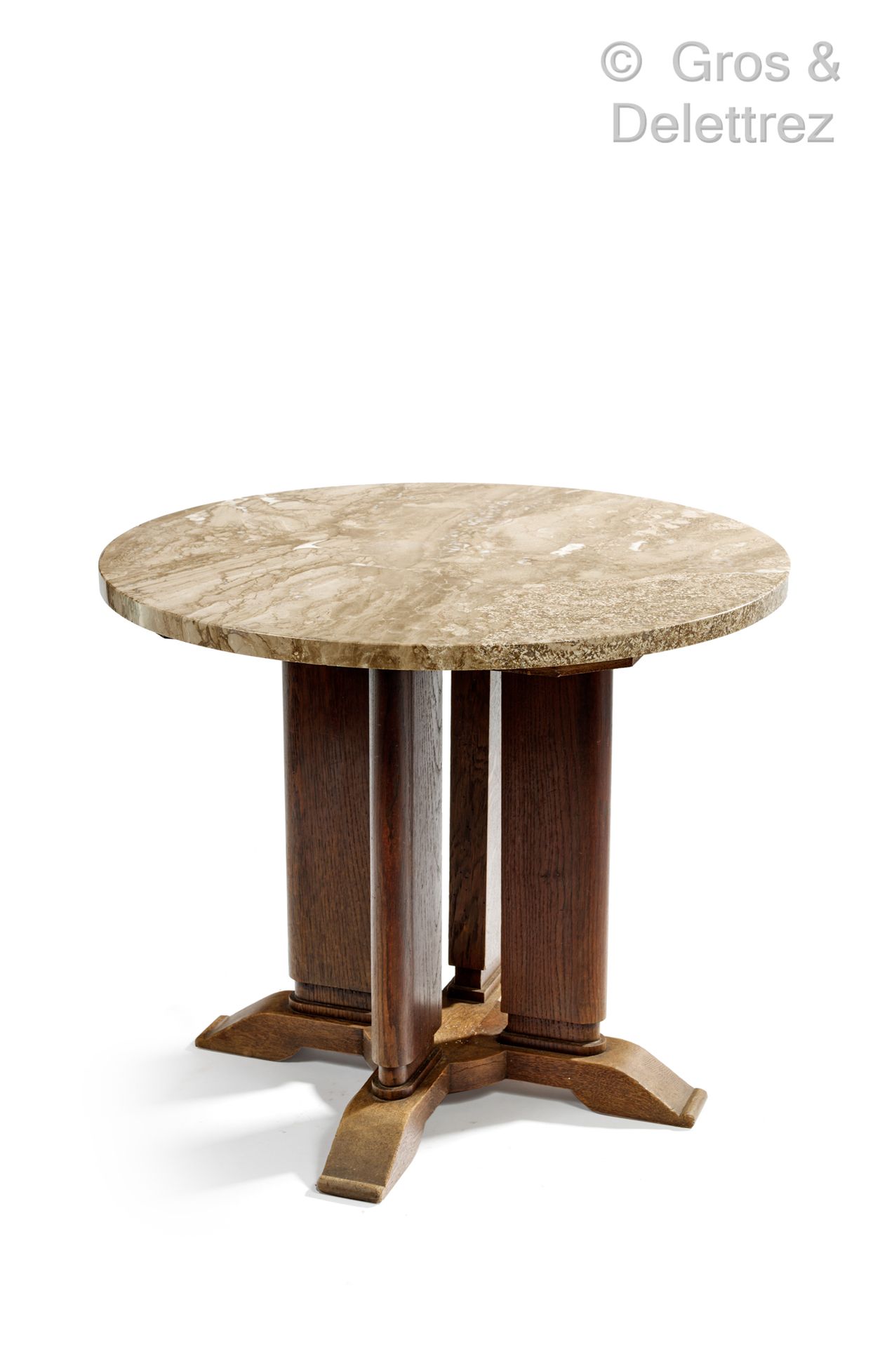 Null 儒勒-勒鲁(1883-1961)

N°02527号基座桌，米色大理石圆形桌面，置于直的橡木底座上。

创建于1936年的模型

高：68厘米 直径：&hellip;
