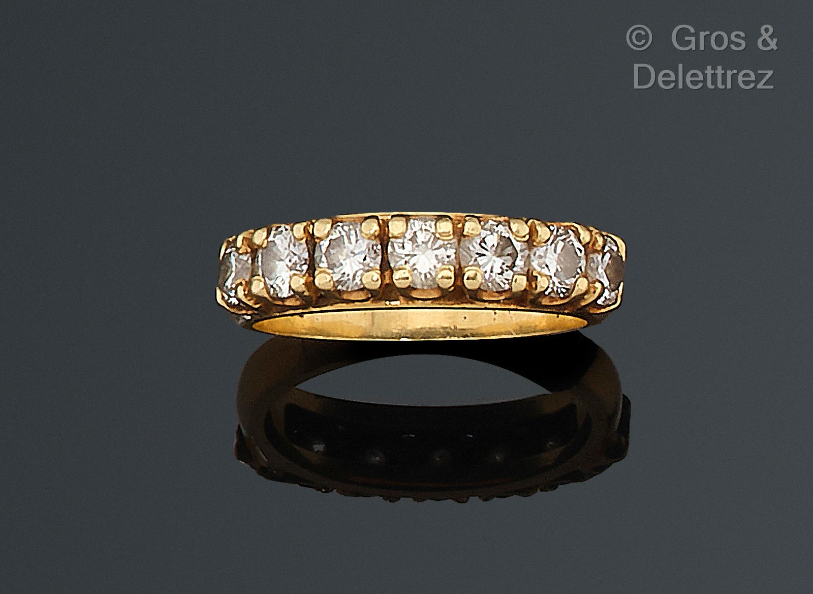 Null Yellow gold wedding band, decorated with brilliant-cut diamonds. Finger siz&hellip;