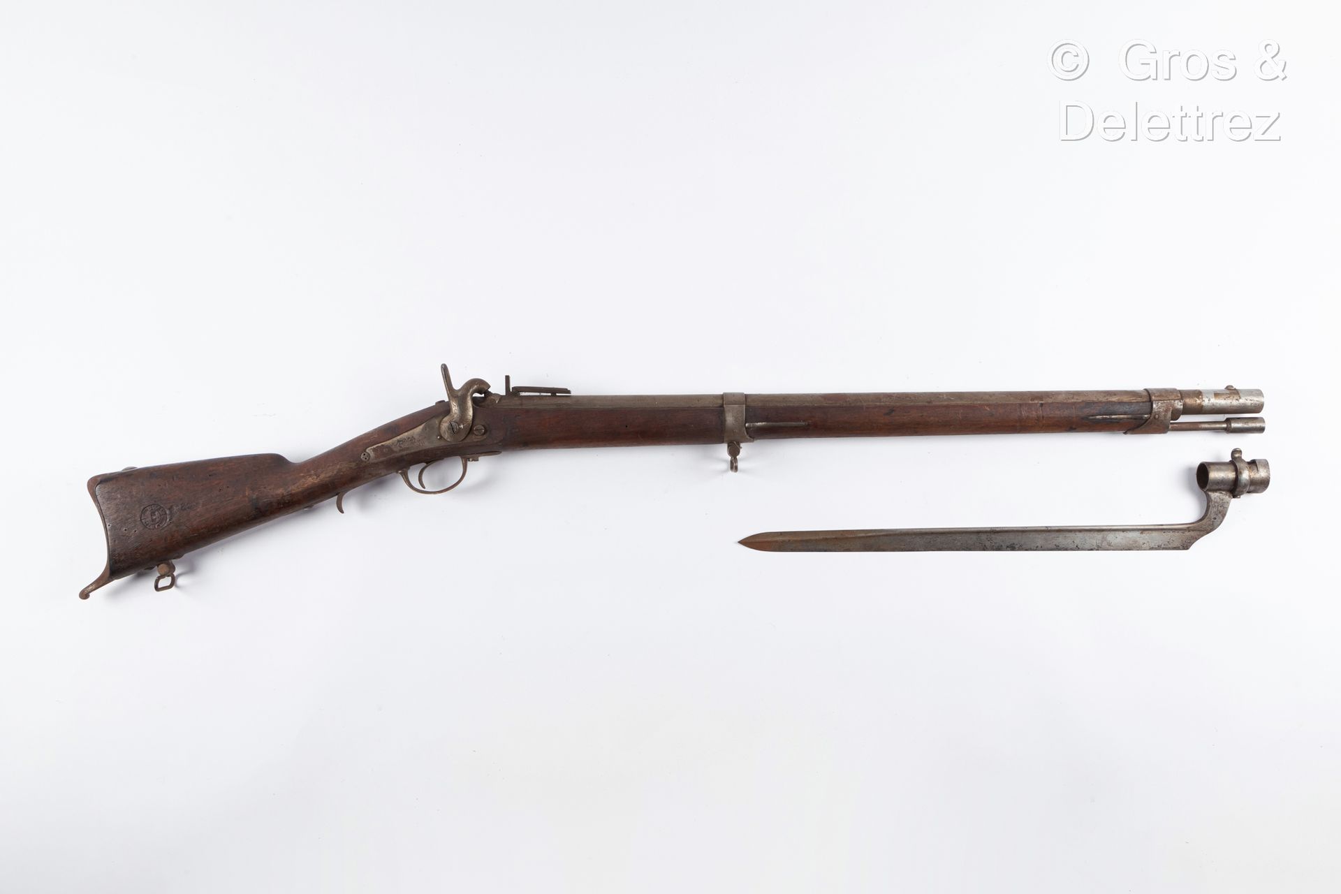 Null 冲击式步枪，日期为1840年；夏特莱罗制造的枪锁；带有一把军刀刺刀。