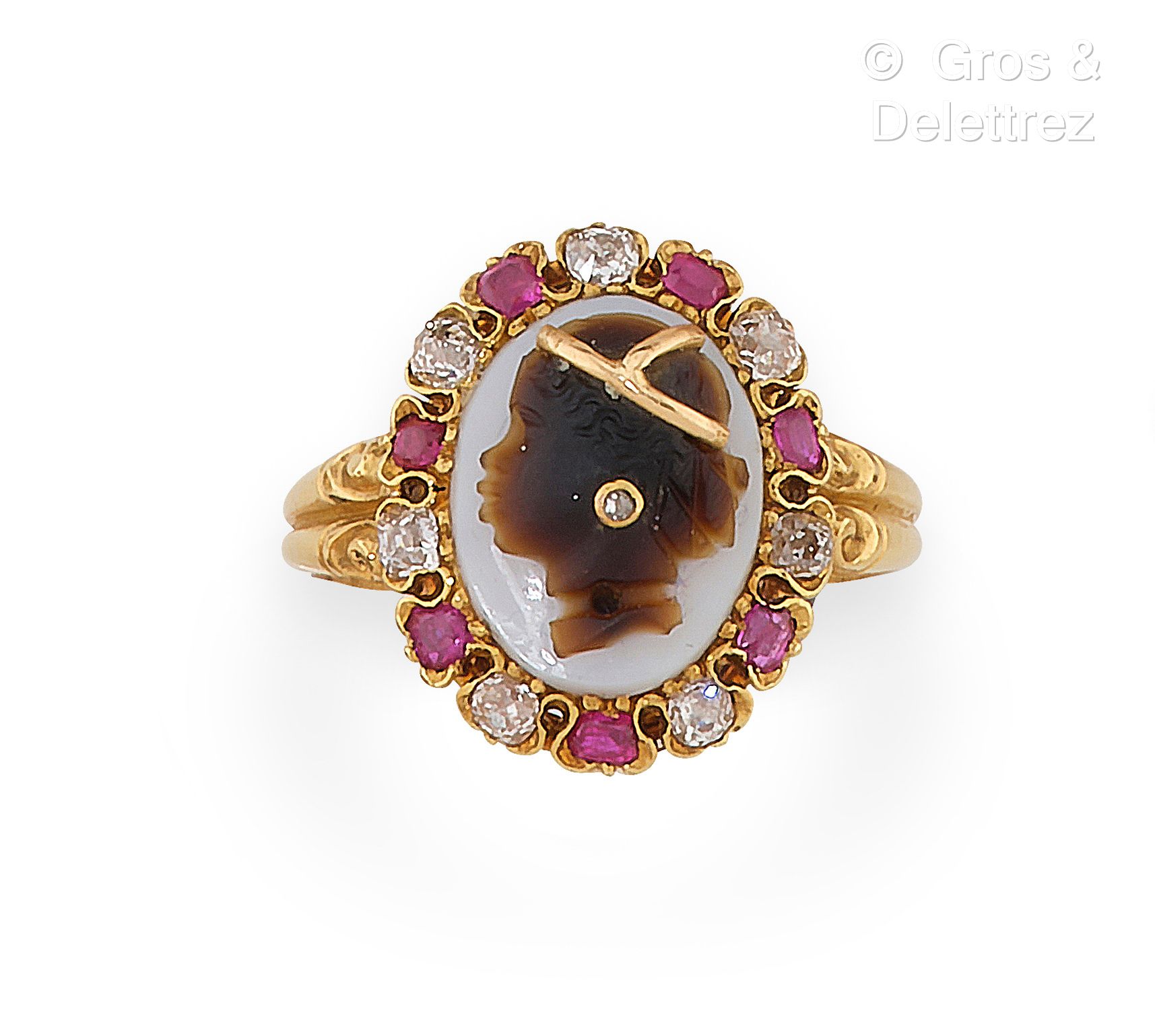 Null Yellow gold ring, with a cameo on agate representing a Moorish woman (missi&hellip;