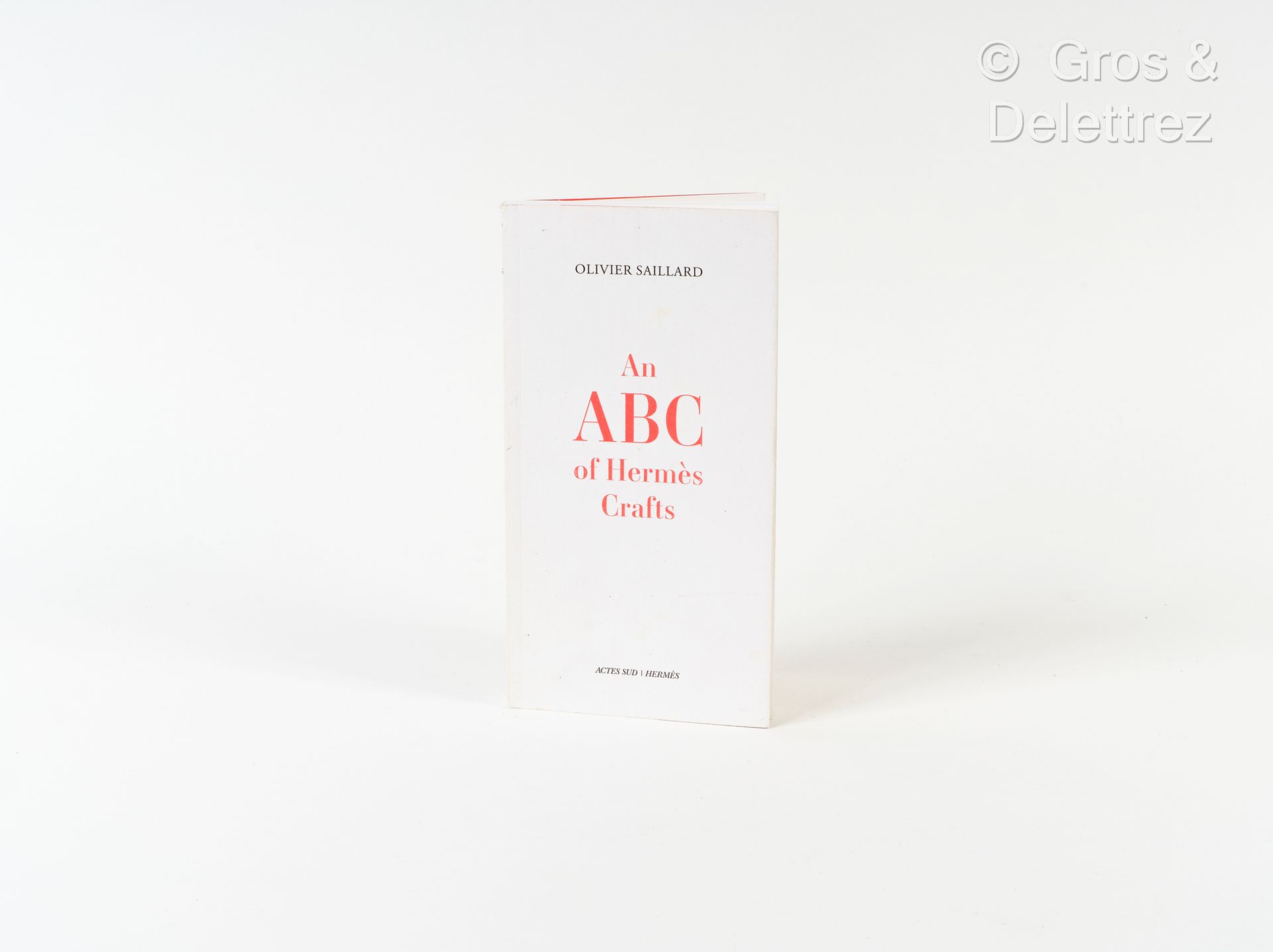 Null Livre "An ABC of Hermès Crafts" par Olivier Saillard aux éditions Actes Sud&hellip;
