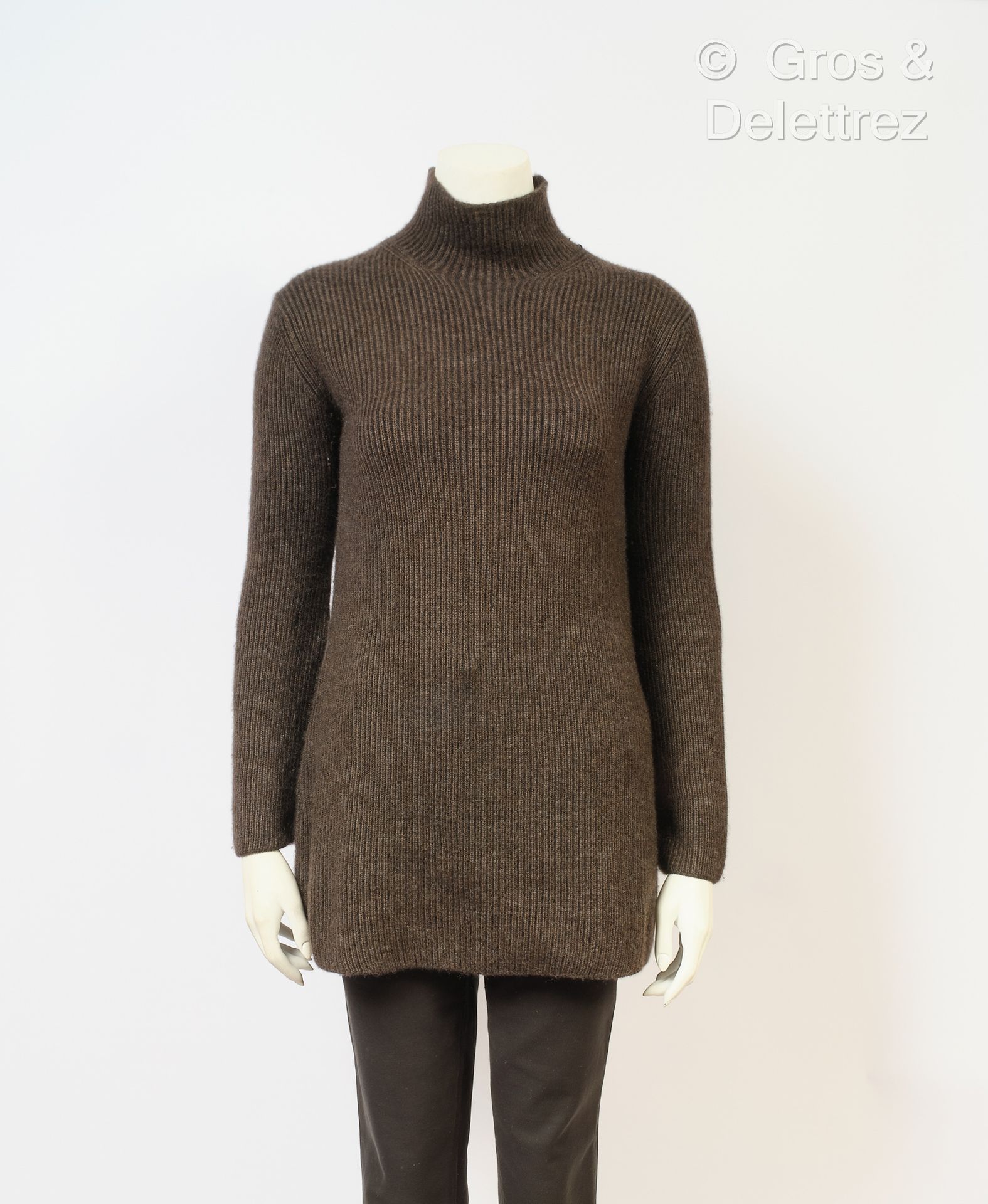 Null HERMES Paris - Brown ribbed cashmere sweater, stand-up collar, long sleeves&hellip;