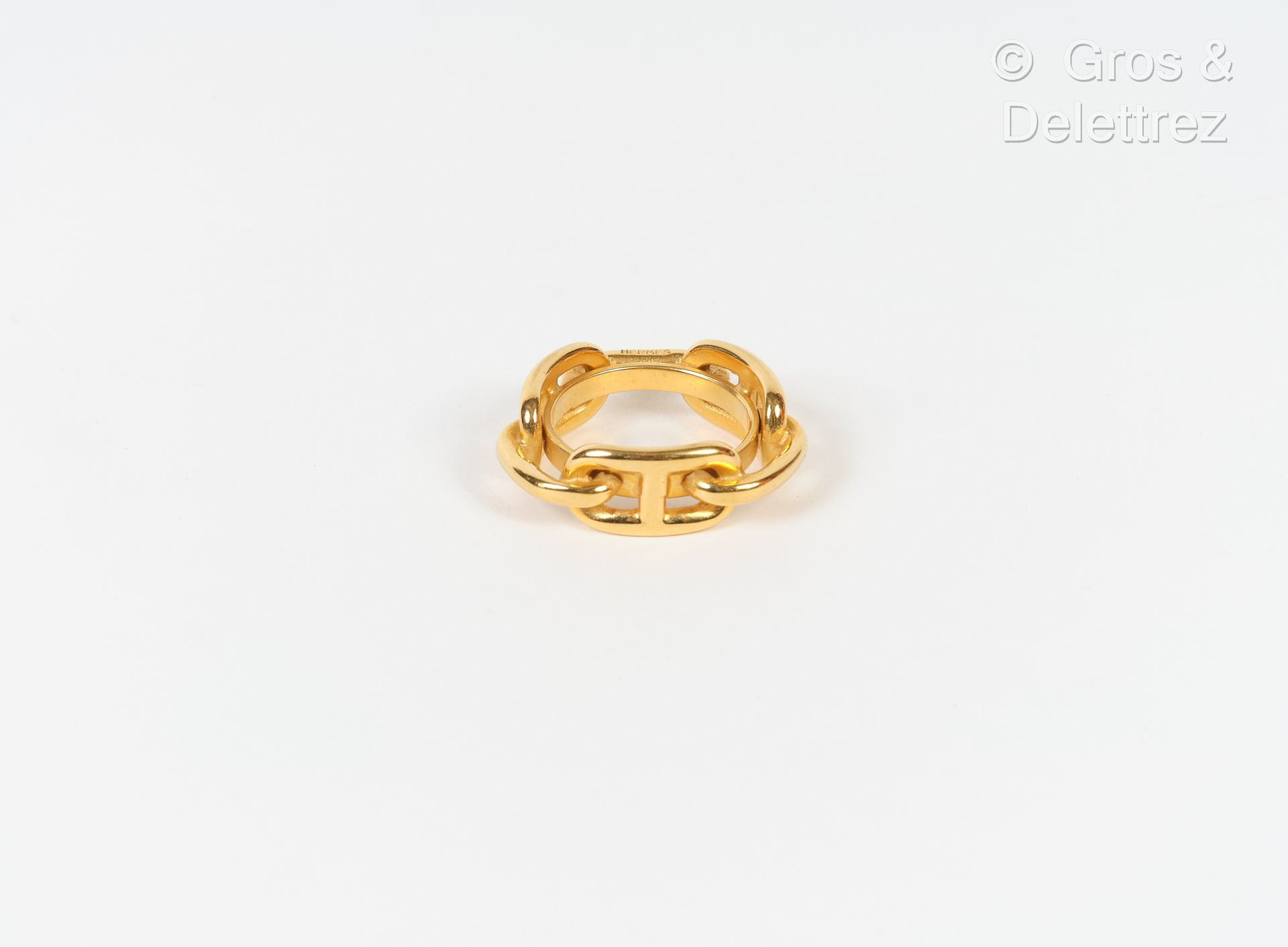 Null HERMES Paris - "Chaîne d'Ancre" scarf ring in gilded metal.