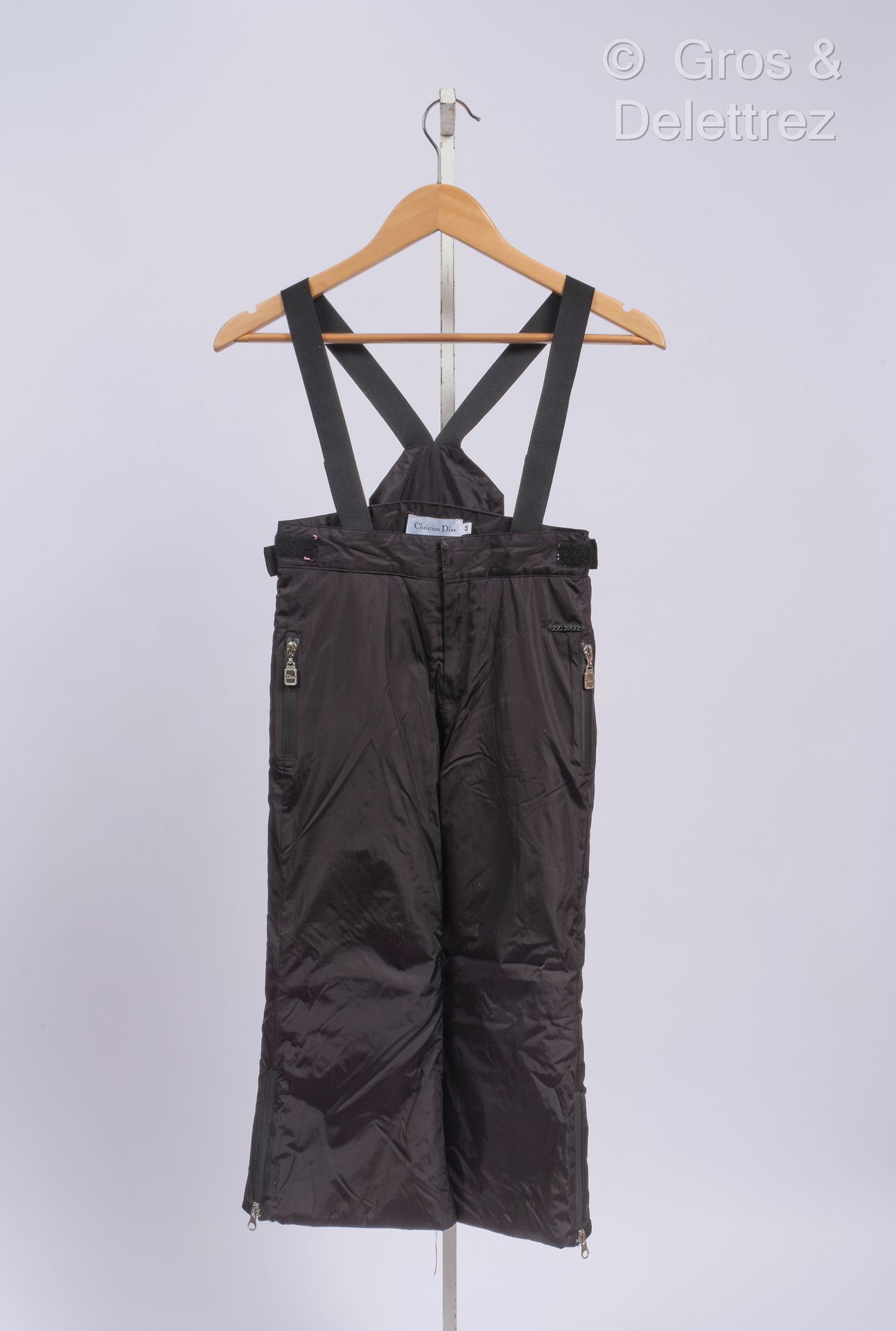 Christian DIOR Enfant Black ski pants, two zippered pockets, zippered leg bottom&hellip;