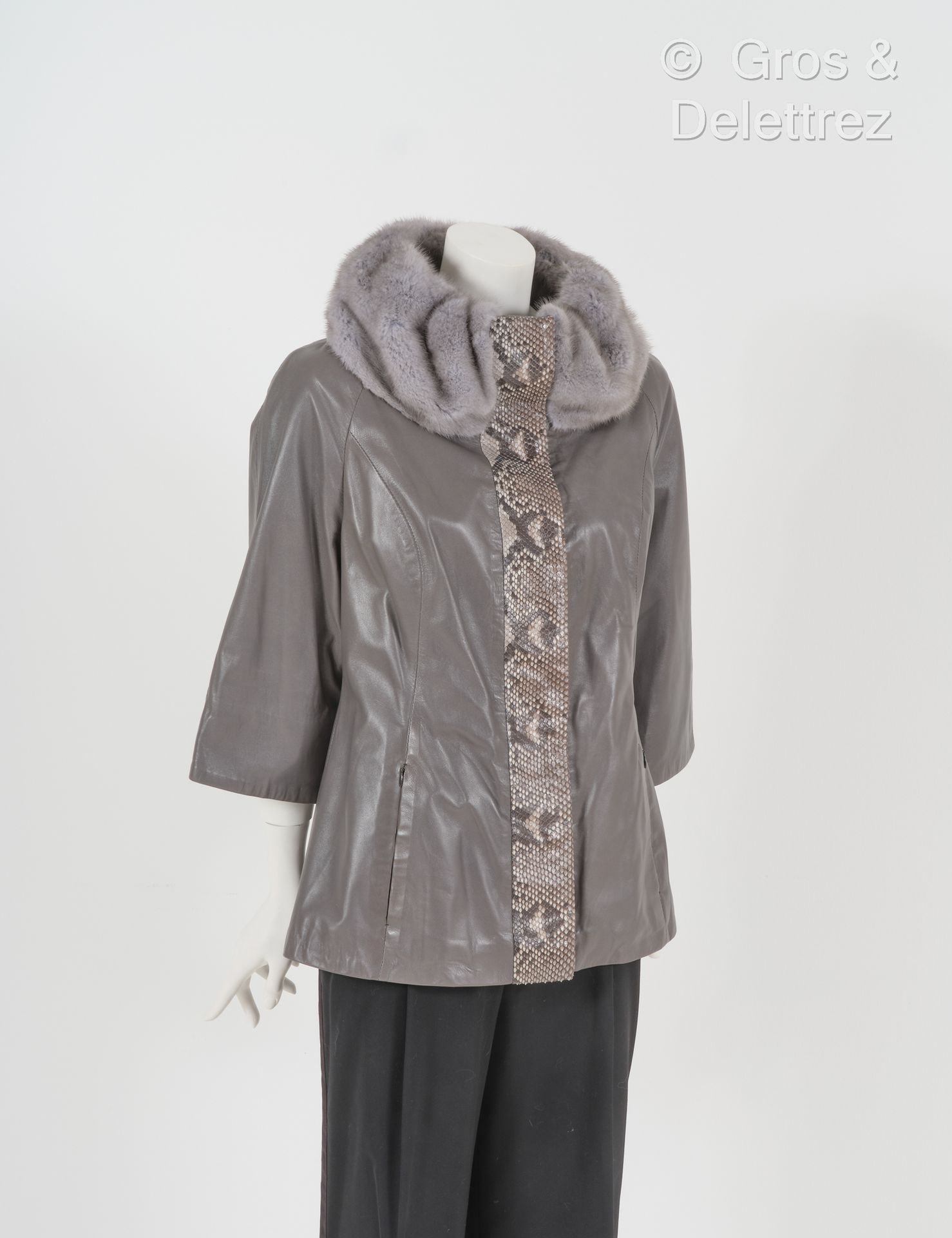 RIVOROSSI Pearl gray dipped lambskin leather jacket, sapphire mink collar, singl&hellip;