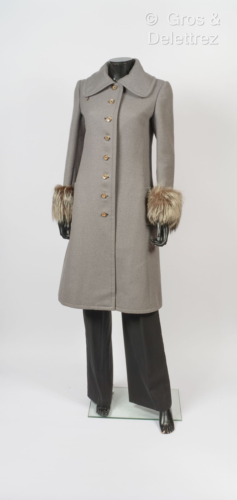 Maggy ROUFF Cappotto in lana screziata grigia, colletto piccolo, monopetto, pols&hellip;