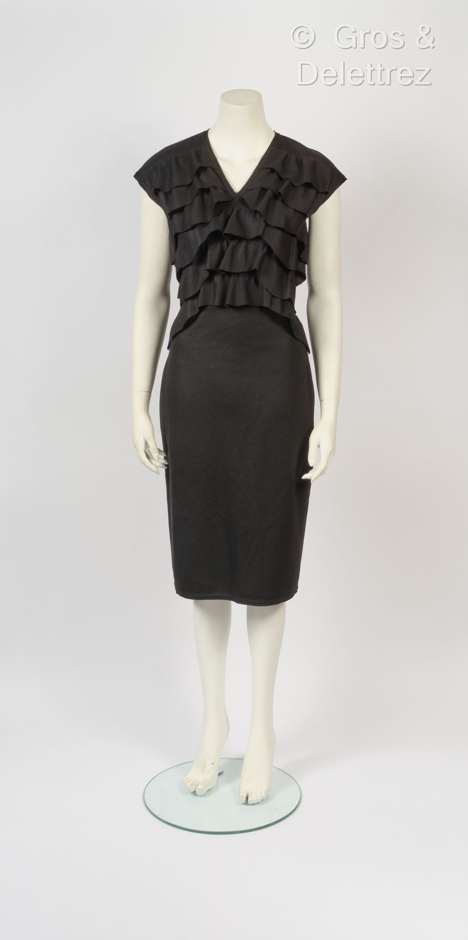 FENDI Ärmelloses Kleid aus schwarzer Wolle, V-Ausschnitt, Büste mit Volants verz&hellip;