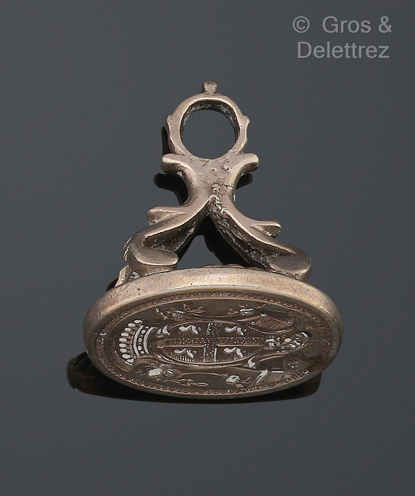 Null Sigillo d'argento 800 millesimi inciso con uno stemma, sormontato da una co&hellip;