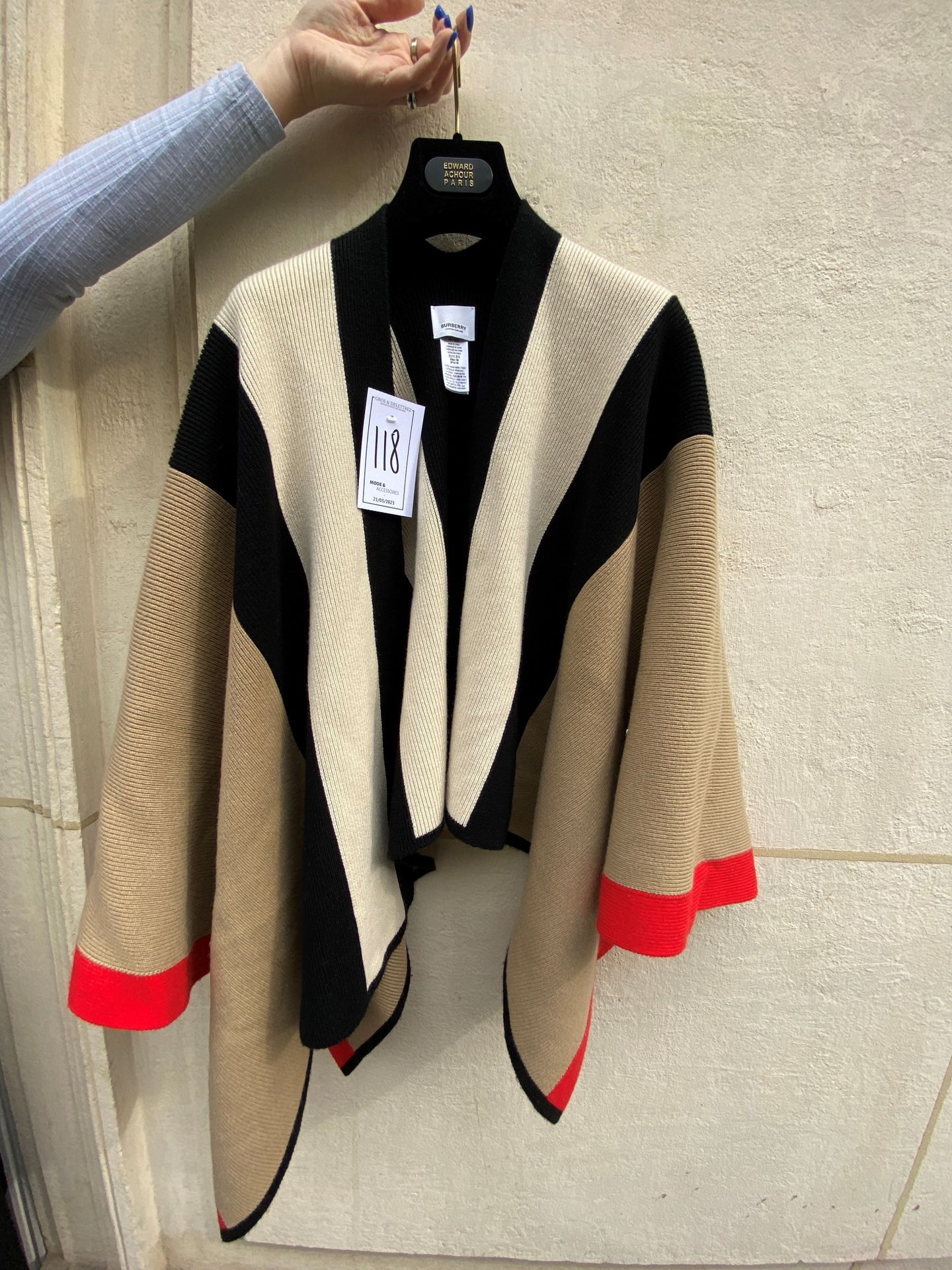 BURBERRY Poncho in cashmere wool striped beige, ecru, black, red. White claw, bl&hellip;