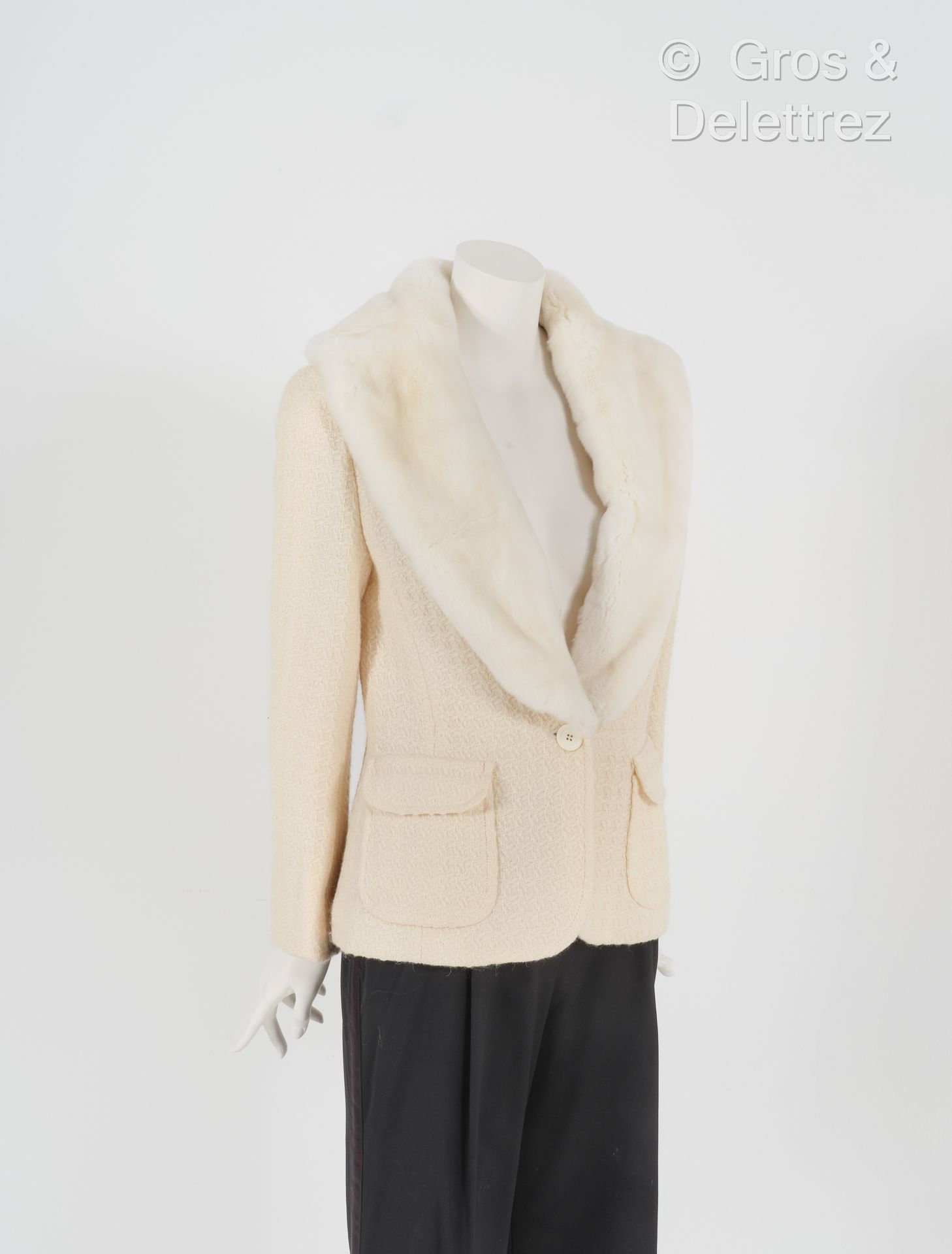 Georges RECH Wool and cashmere jacket, large shawl collar in cream Rex, patch po&hellip;