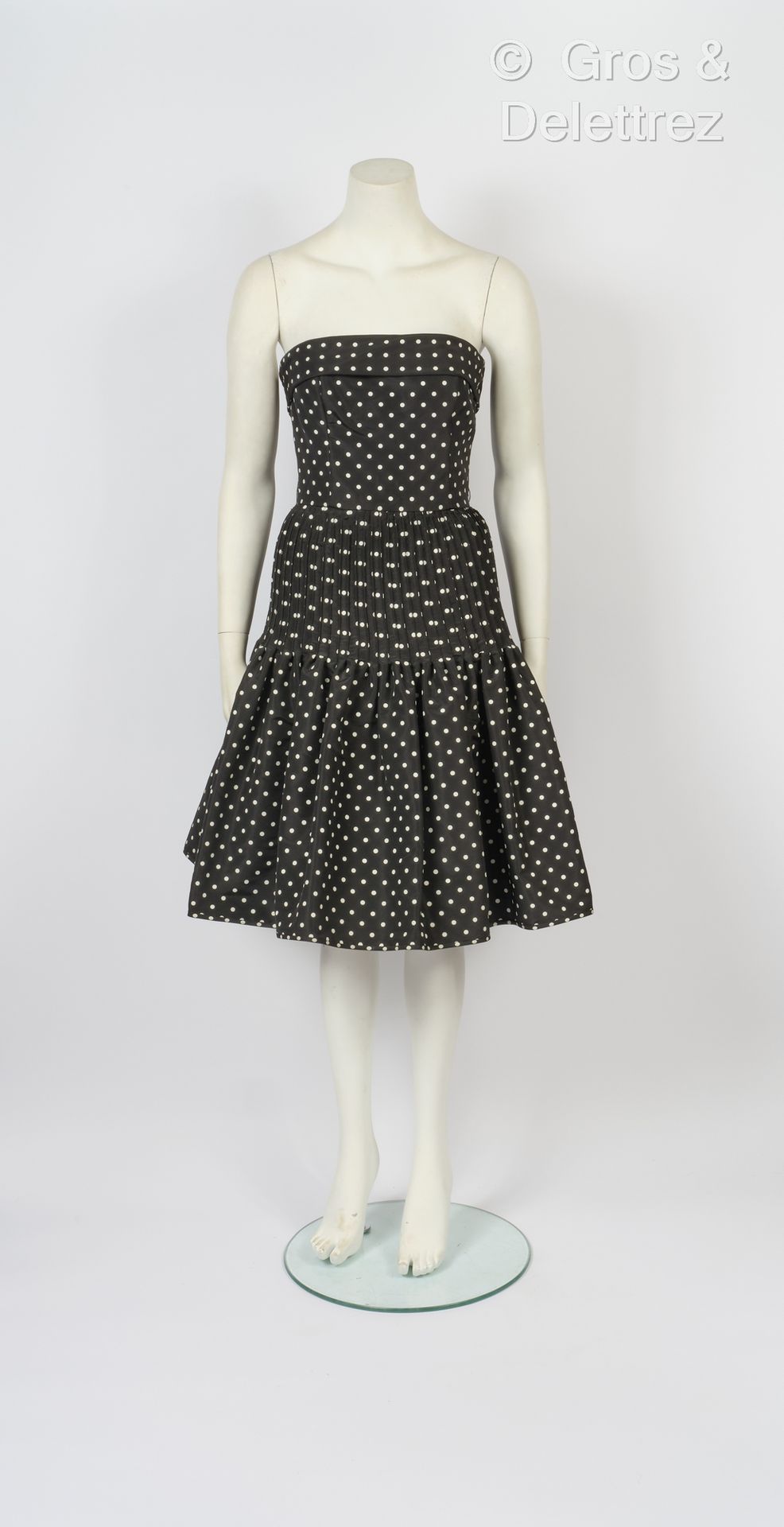 VALENTINO Boutique Strapless dress in black taffeta with white polka dots, chest&hellip;