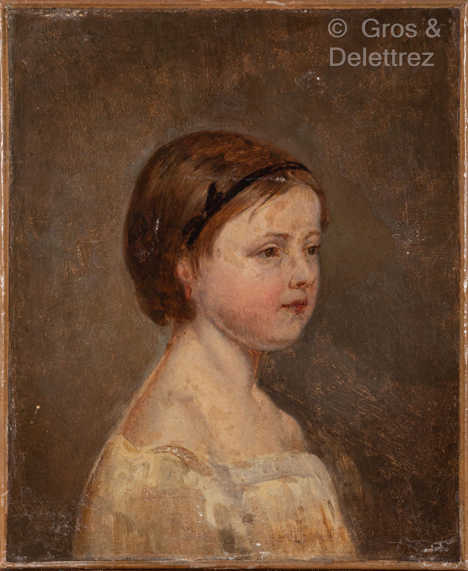 Null 19世纪的学校

打着黑色蝴蝶结的少女画像

布面油画

27 x 22 厘米。修复工作