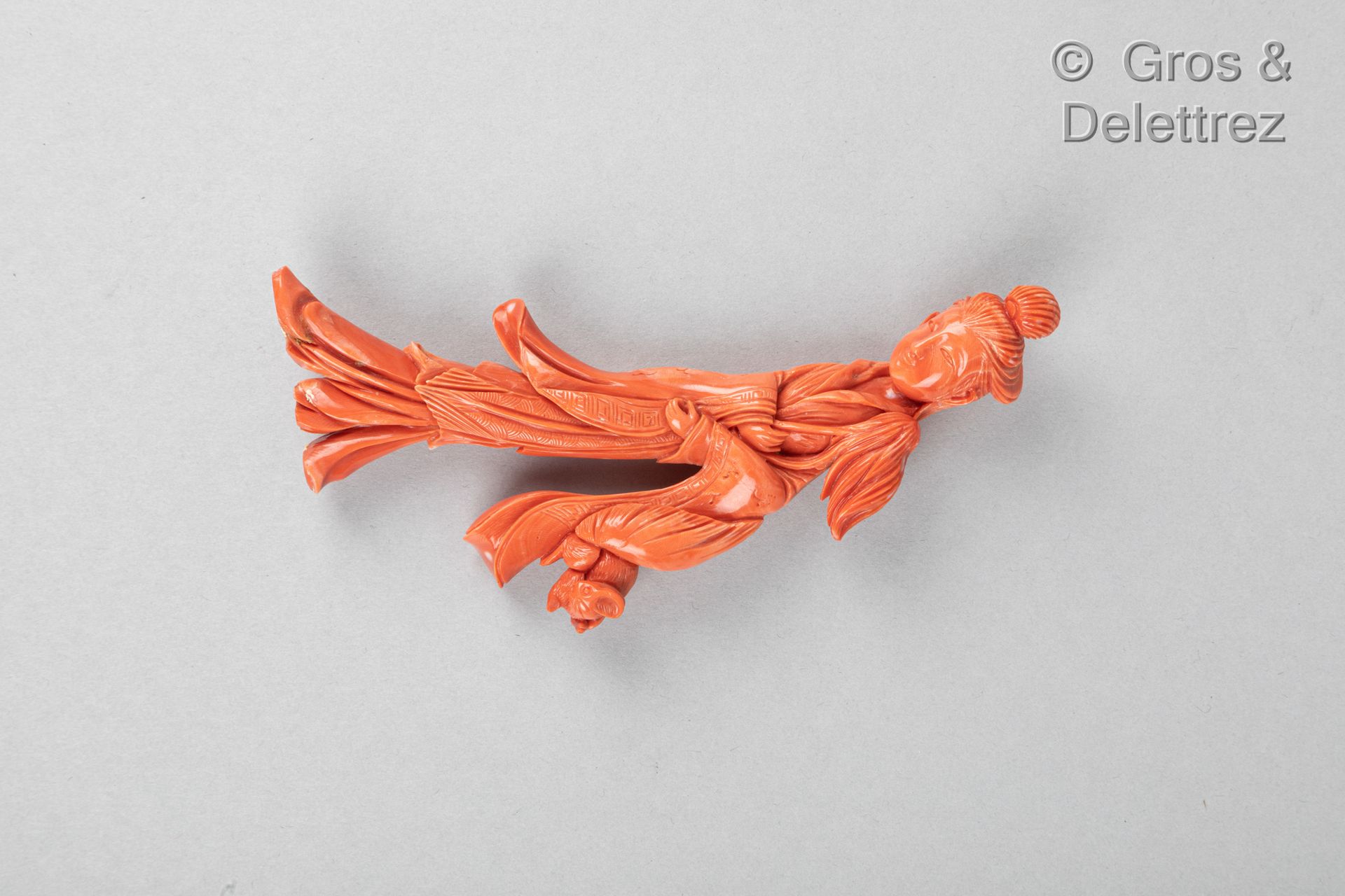 Null (E) China, ca. 1920

Two orange coral statuettes representing a goddess of &hellip;