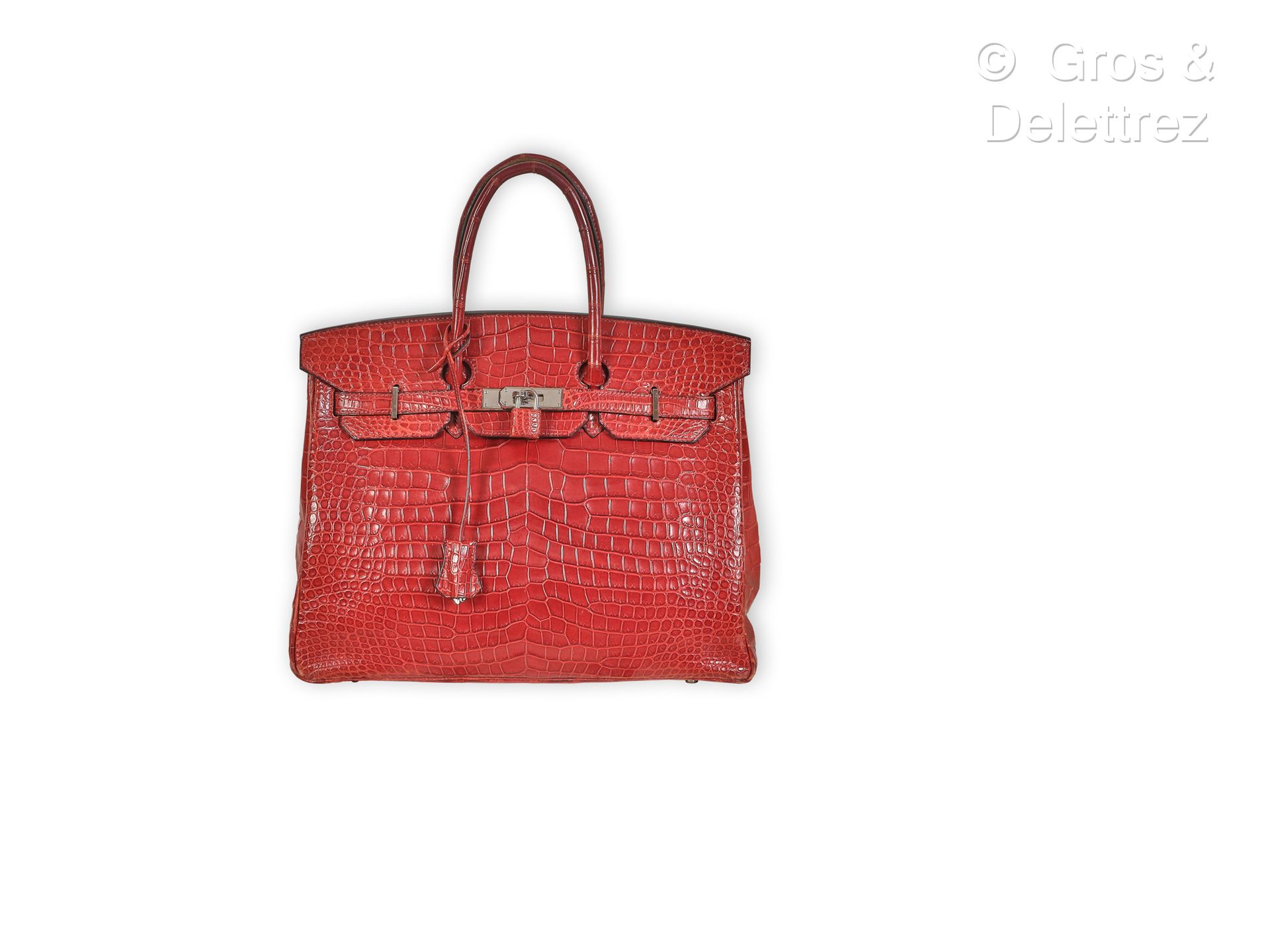 Null *HERMES Paris 法国制造 2007年 - "Birkin "包，35厘米，哑光樱桃红porosus鳄鱼皮，镀钯银金属扣件和搭扣，双手柄，钥&hellip;
