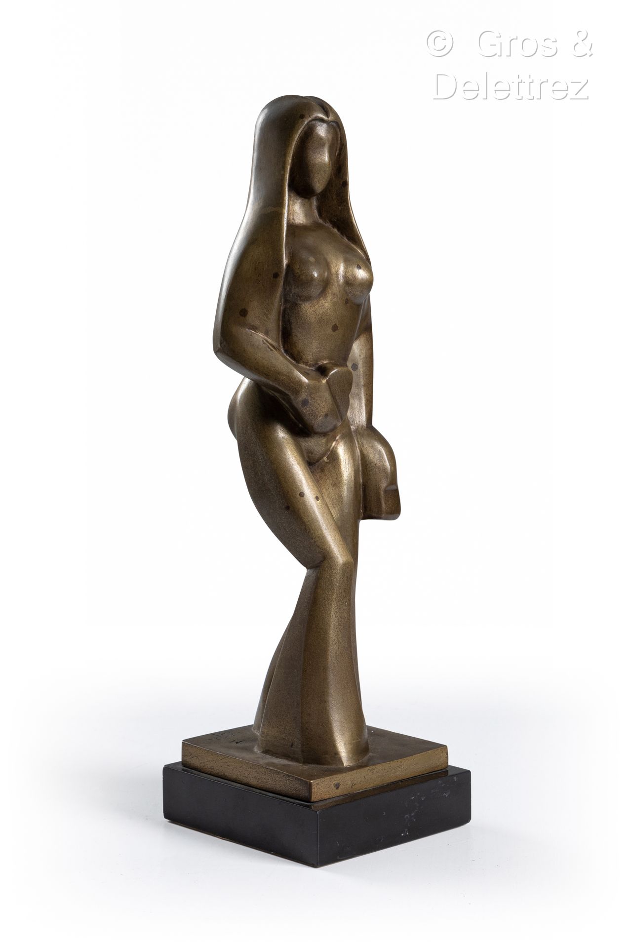 Null Ferdinand PARPAN (1902-2004)
 "La Parisienne".
Escultura de bronce dorado q&hellip;