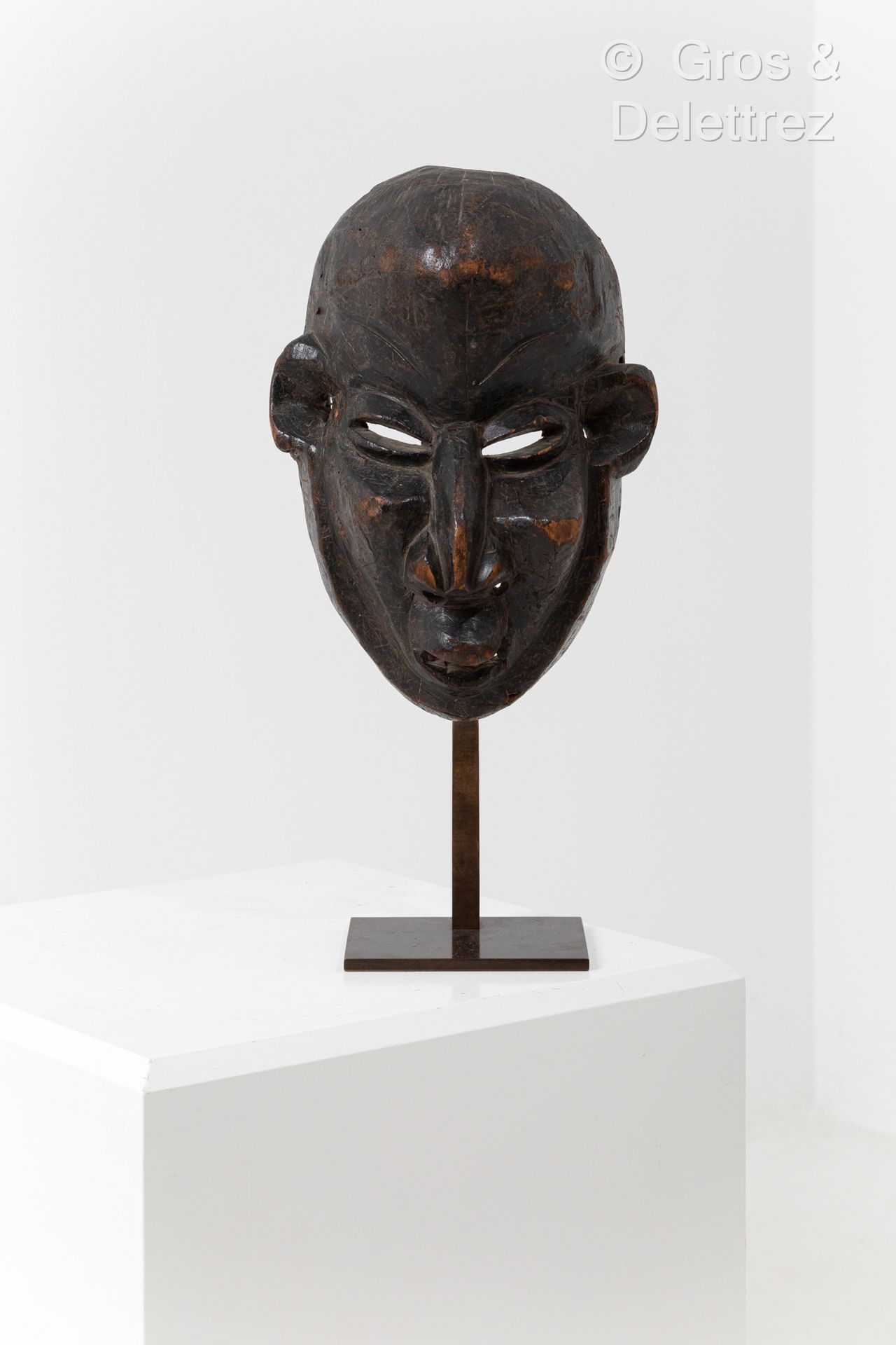 Null *面具。
巴米莱克人，喀麦隆。
20世纪初
 世纪。
染色的木头。
高度：28厘米