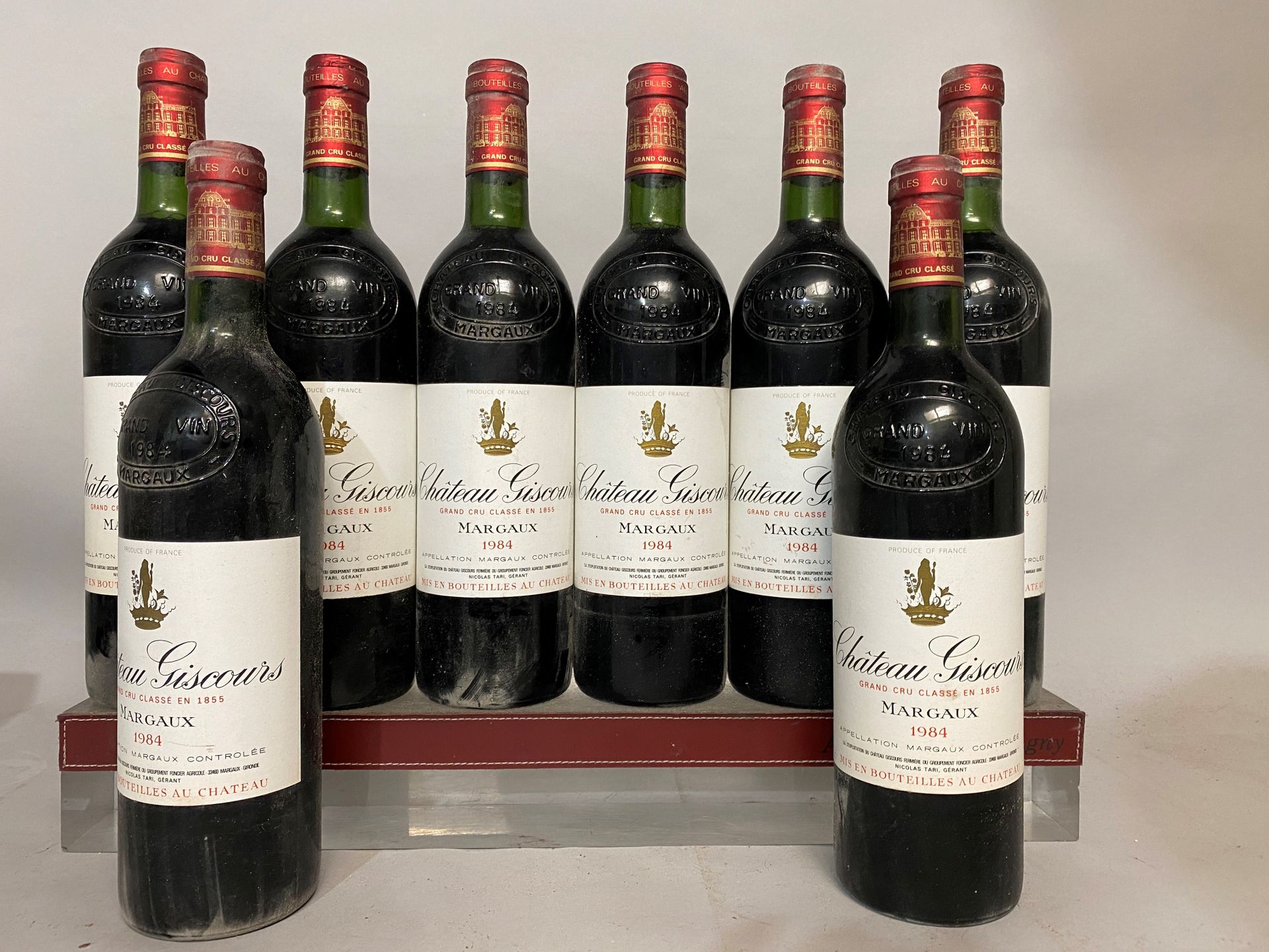 Null 8 bottles Château GISCOURS - 3rd Gcc Margaux 1984 Open wooden case. Slightl&hellip;