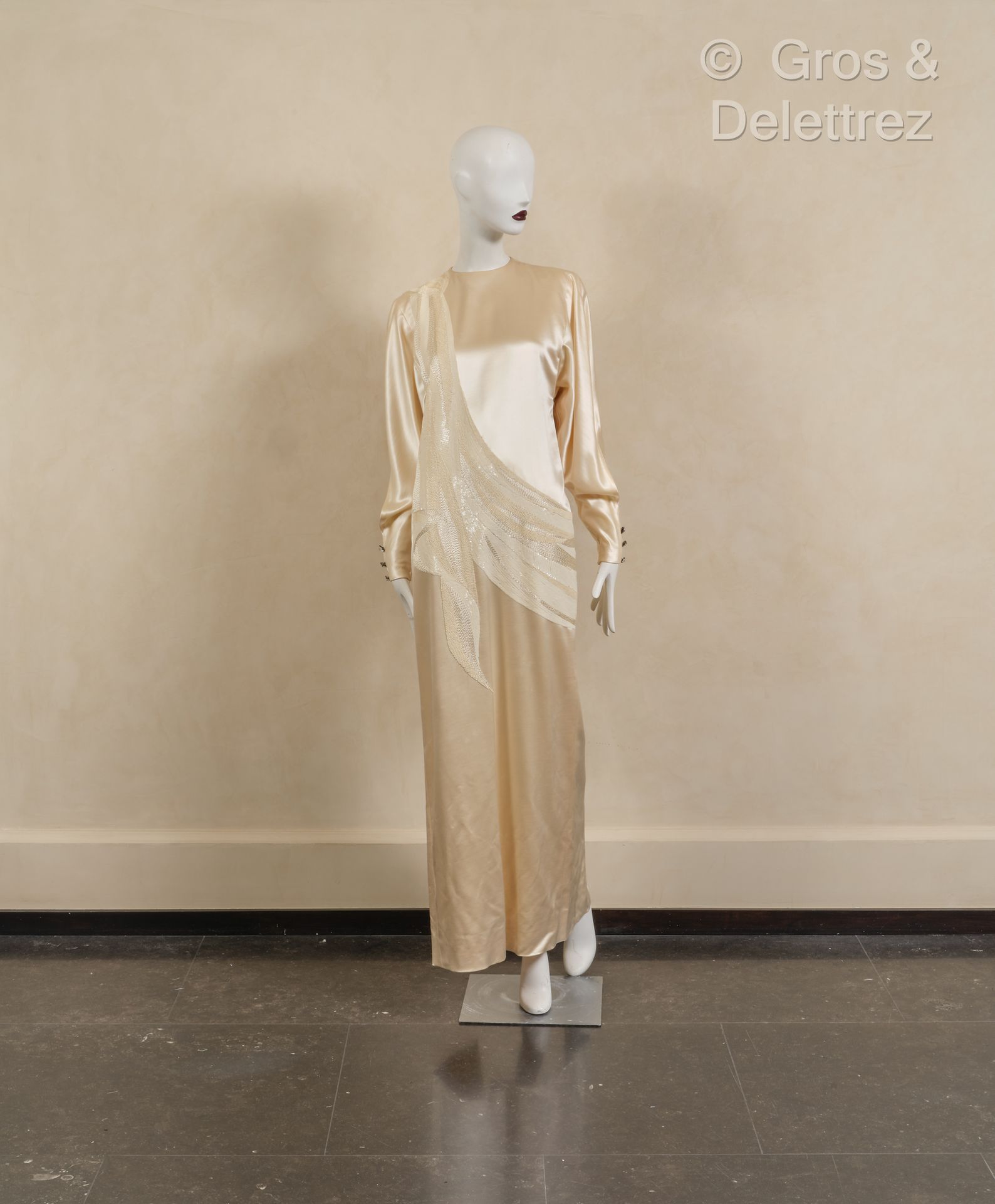 Null Nina RICCI haute couture X Gérard Pipart - Collection Automne/Hiver 1986-19&hellip;