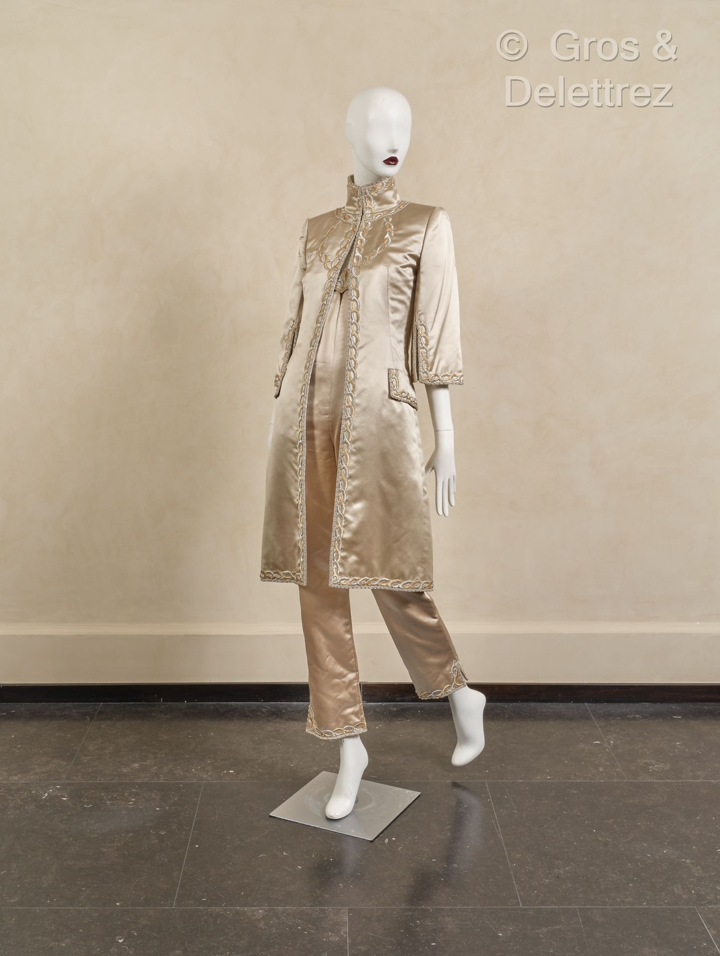Null *GIVENCHY alta costura X Alexander McQueen - Colección Primavera/Verano 200&hellip;