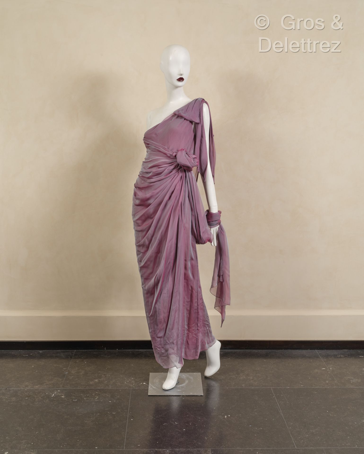 Null *Yves SAINT LAURENT haute couture - Collezione Primavera/Estate 1999 - n°07&hellip;