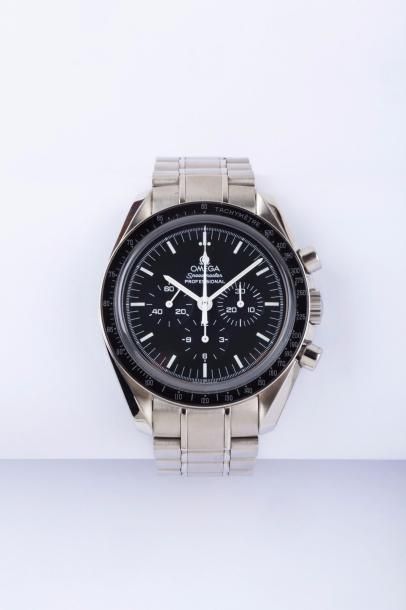 Null OMEGA - SPEEDMASTER Chronographe bracelet en acier. Boîtier rond. Fond viss&hellip;