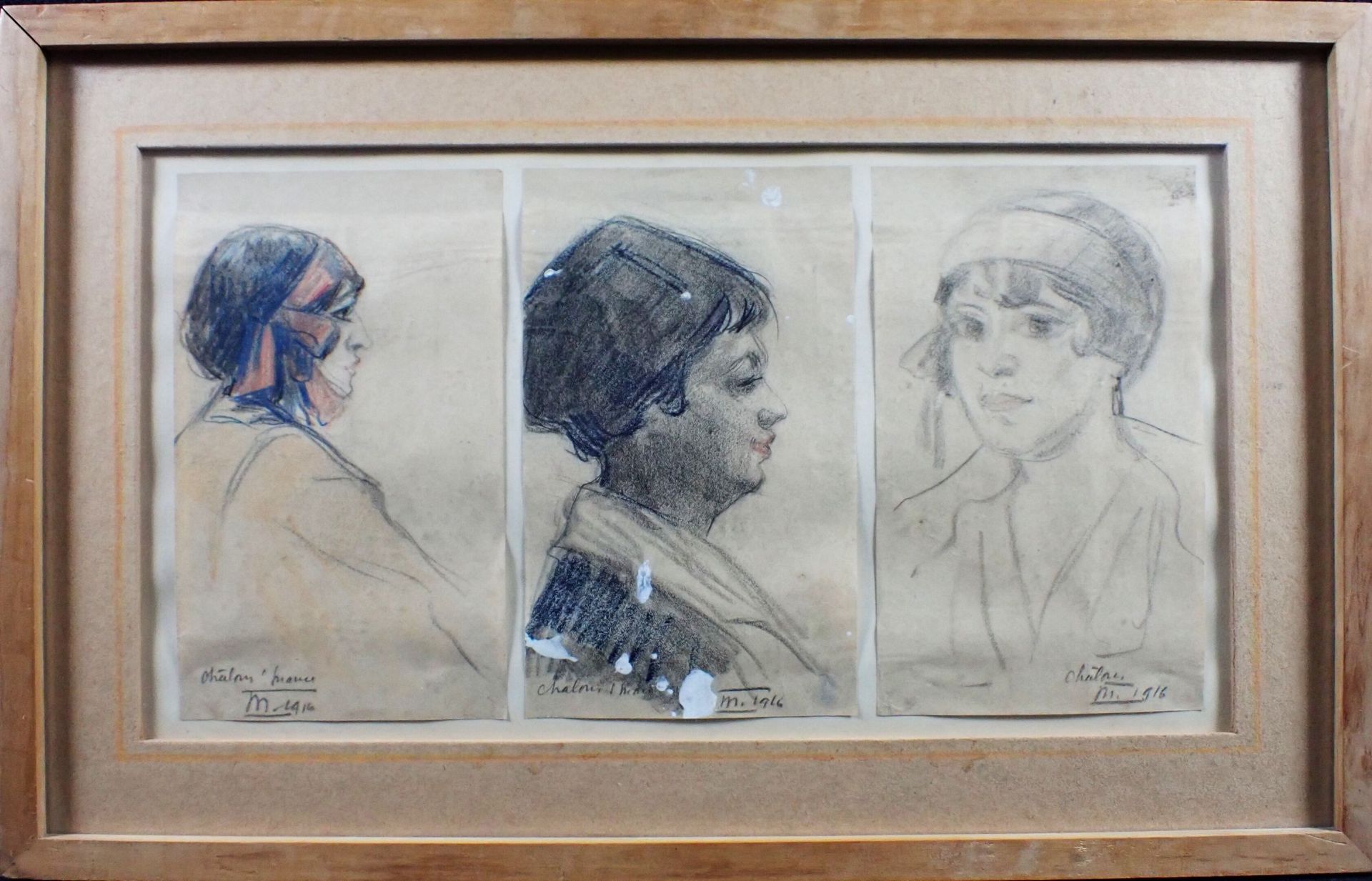 Null MONTAGNAC Pierre-Paul : Trois portraits de femmes. Trois dessins au fusain &hellip;