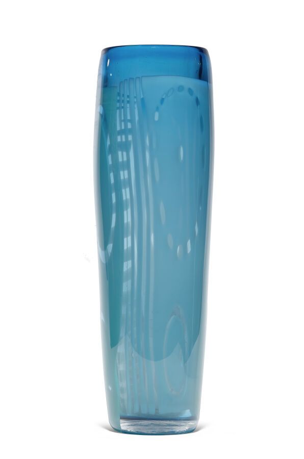 Null Nicolas MORIN (France, né en 1959)
Grand vase tube en verre soufflé à décor&hellip;