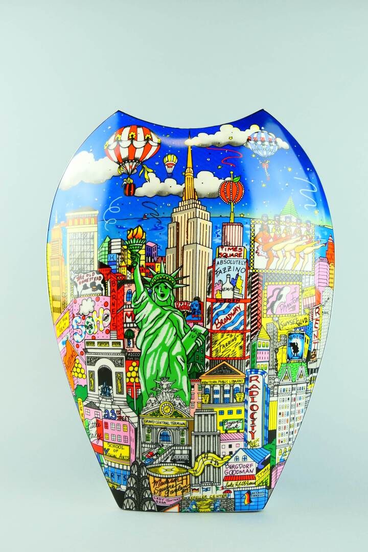 Null 法齐诺-查尔斯-乘坐气球飞越纽约（柏林）-陶瓷花瓶-编号为2/499-高度约47厘米